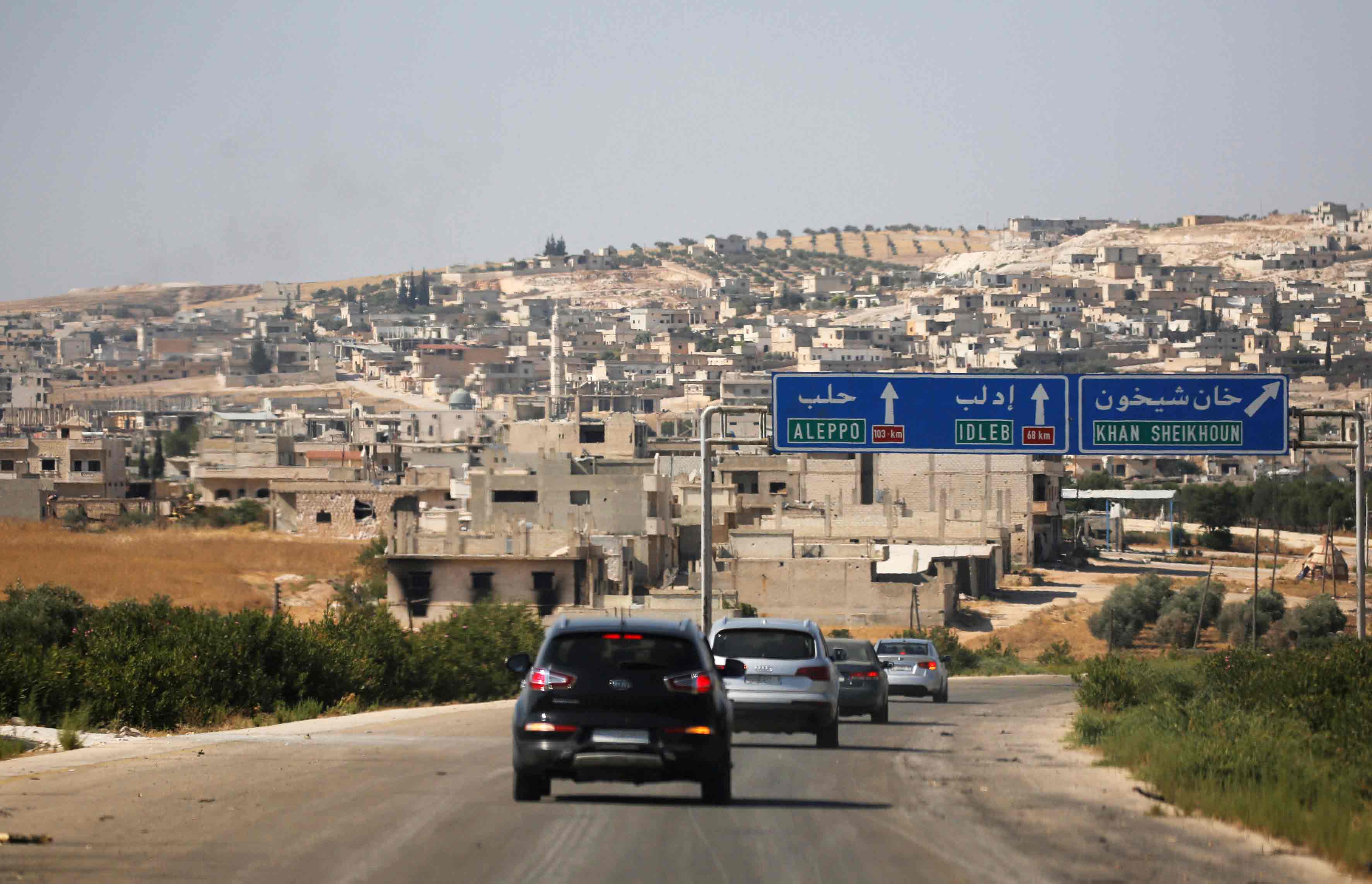 التحالف الذي تقوده روسيا يسعى لدخول مناطق مكتظة بالسكان في إدلب 