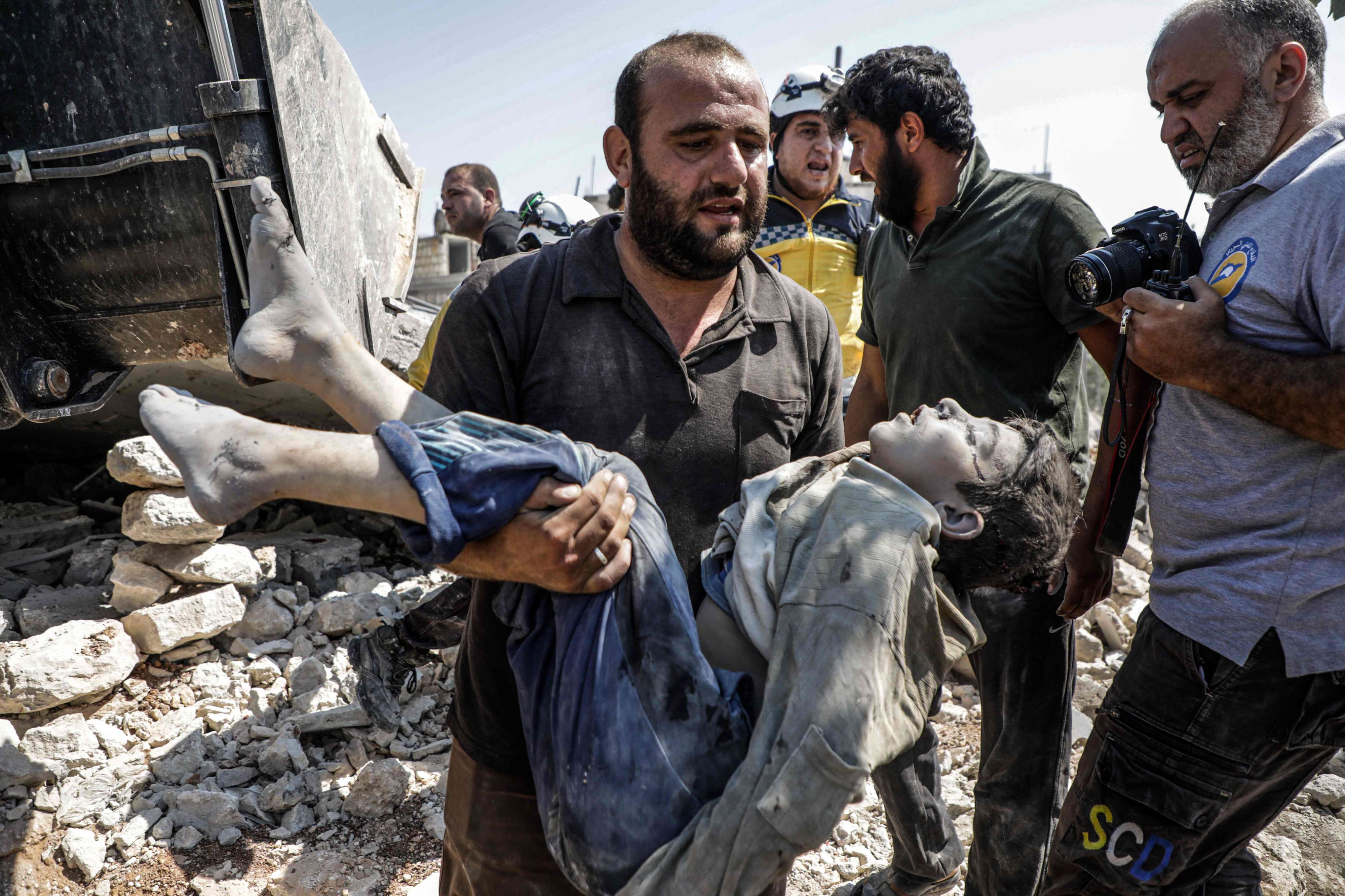ضحايا قصف النظام السوري