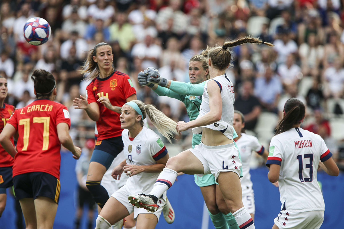 فيفا يتخذ خطوات ملموسة لتطوير كرة القدم النسائية