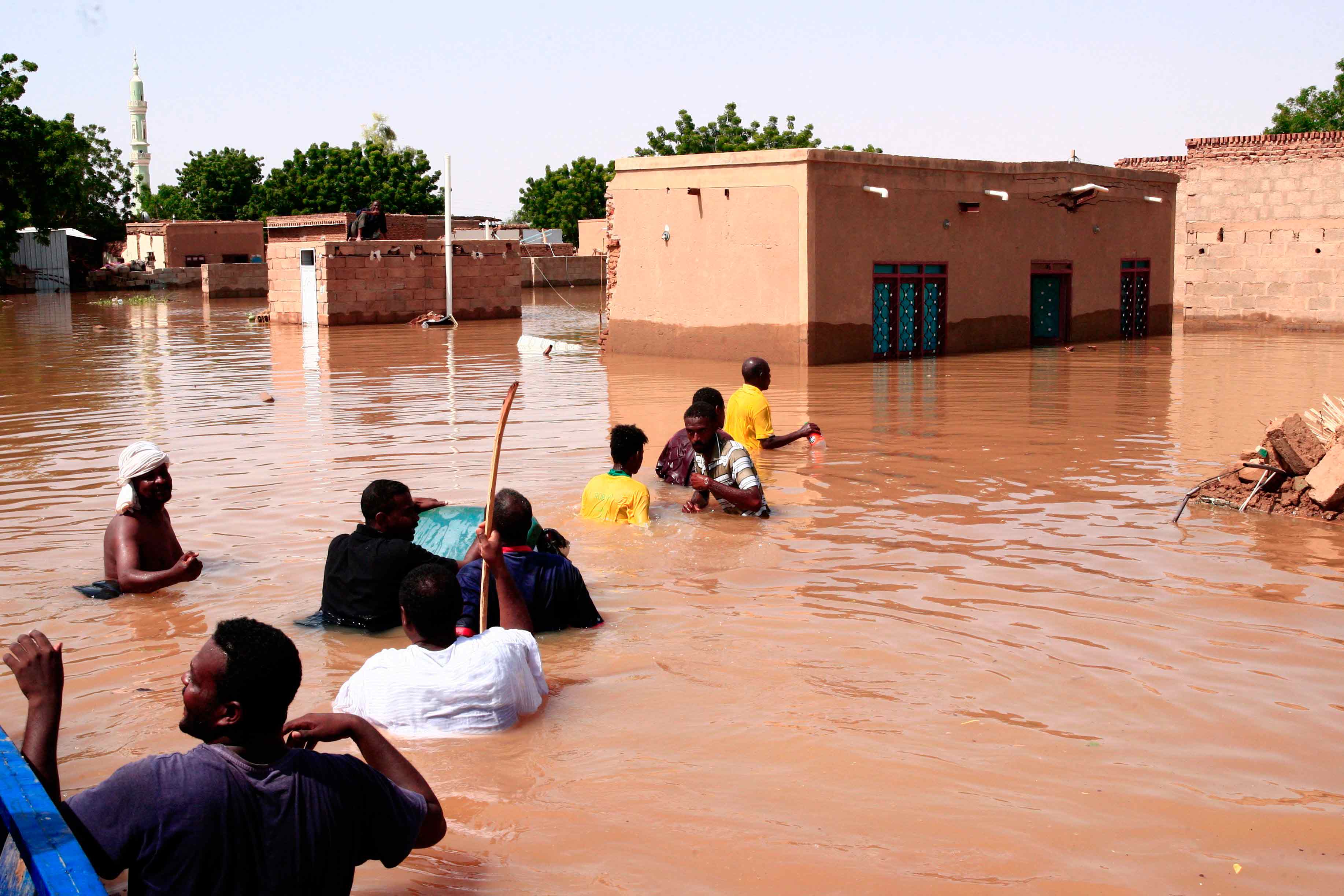أكثر من 37 ألف منزل دمر بسبب السيول
