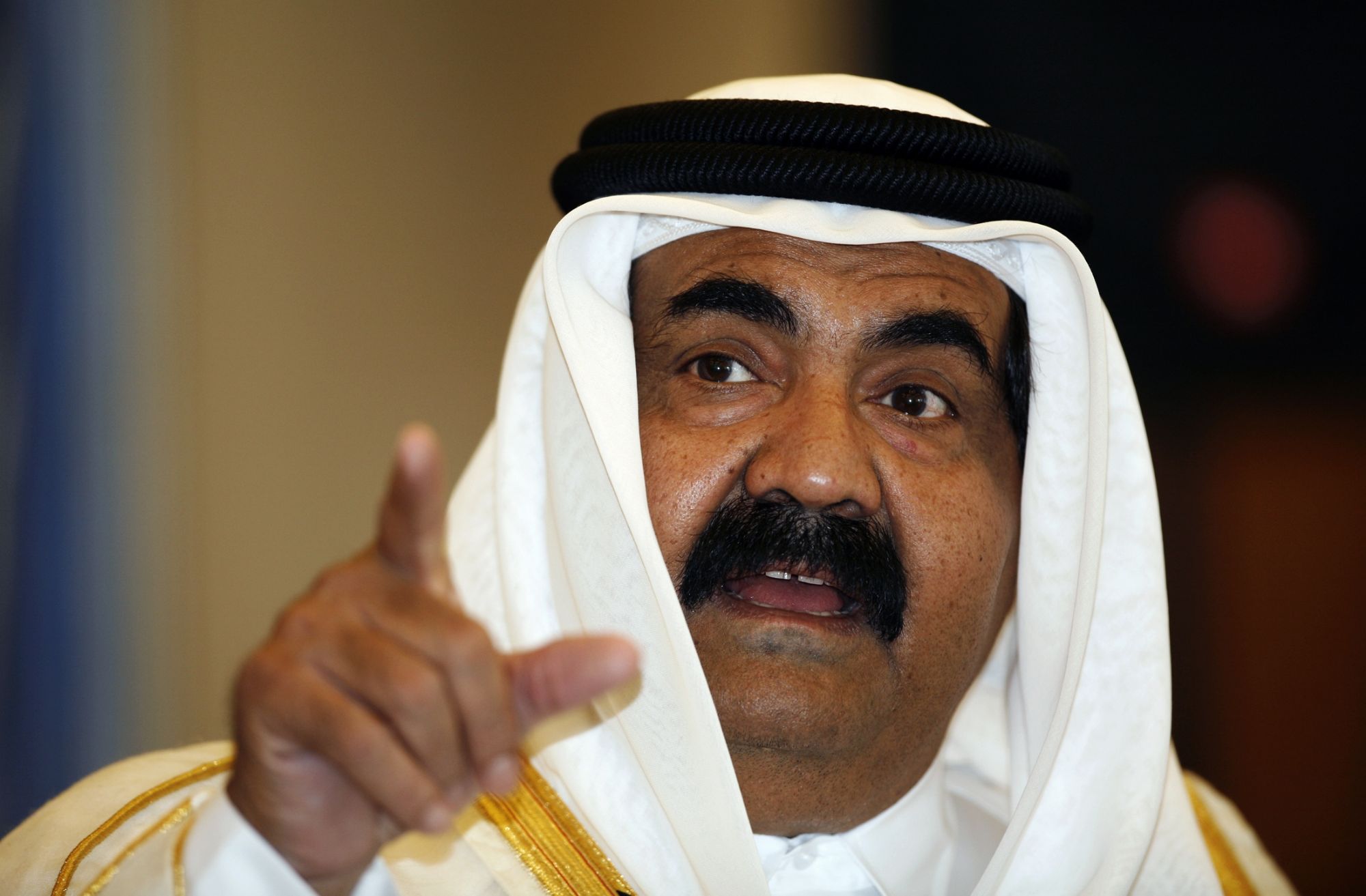 امير قطر السابق تدخل شخصيا لاطلاق سراح خالد شيخ محمد في 1996