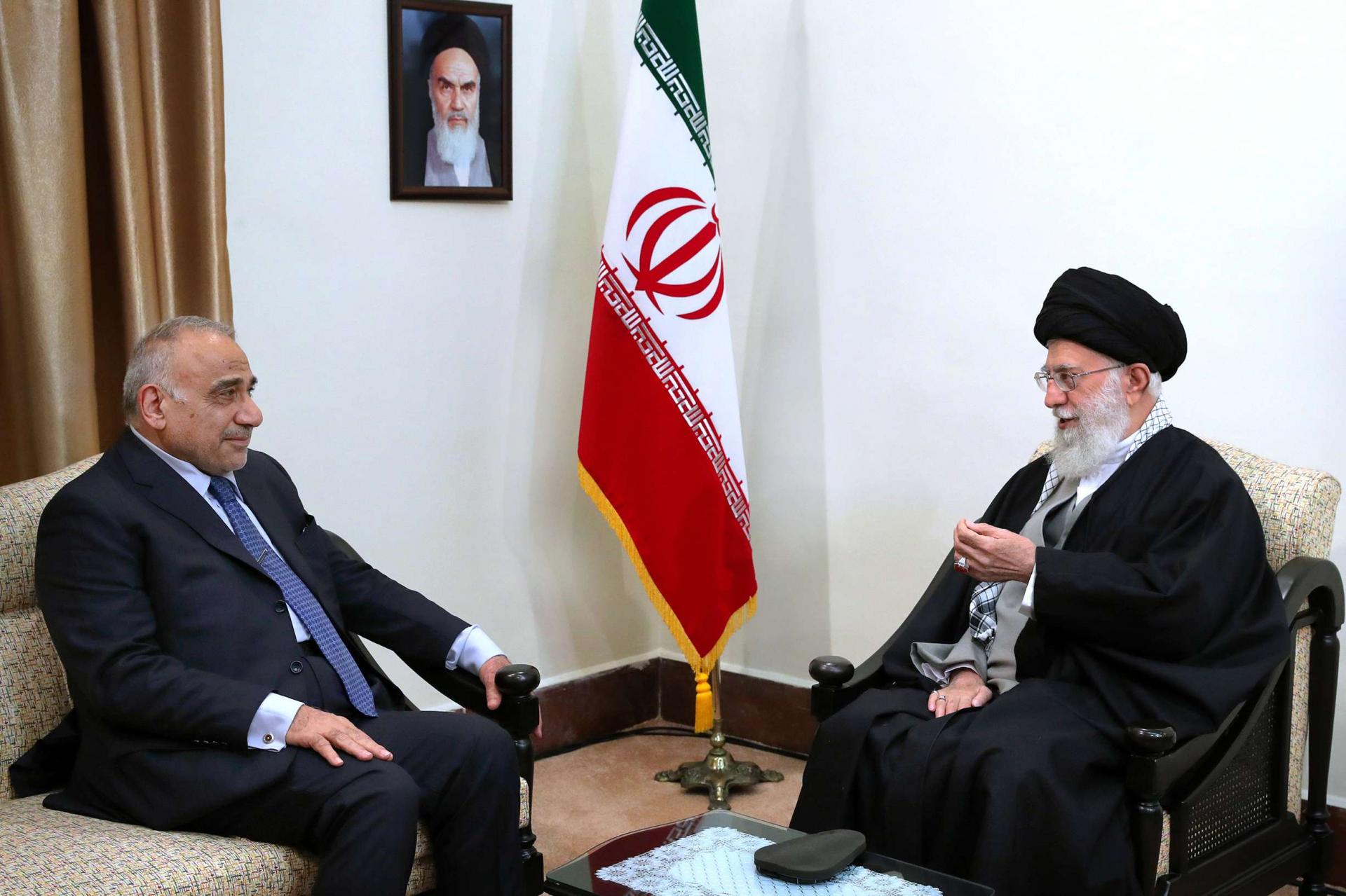 رئيس الوزراء العراقي عادل عبدالمهدي والمرشد الاعلى الايراني علي خامنئي