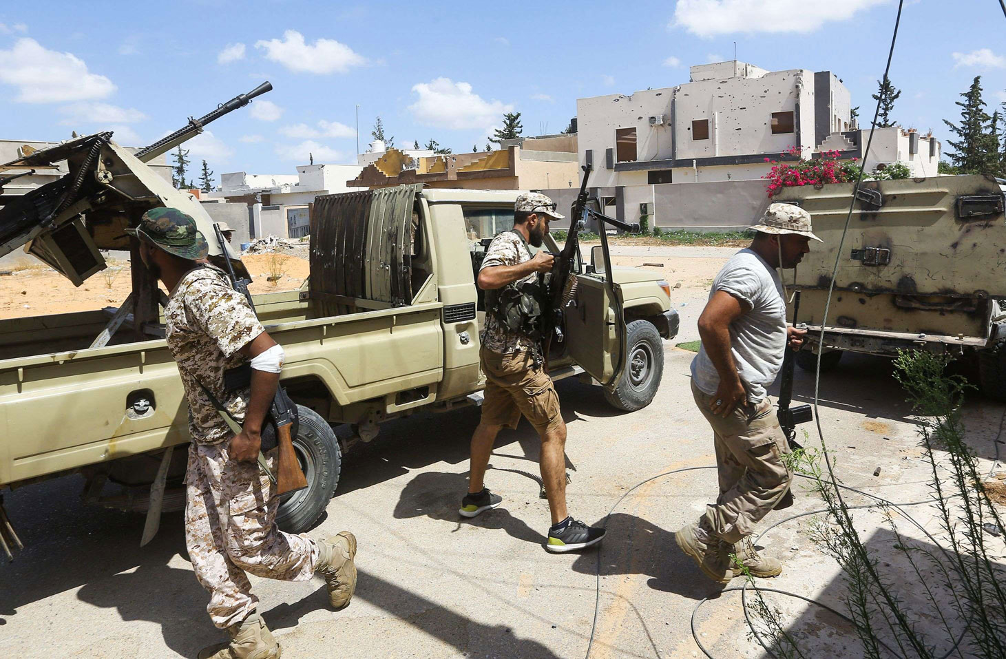 معركة طرابلس تعتبر حاسمة لتطهير العاصمة من الميليشيات المتطرفة