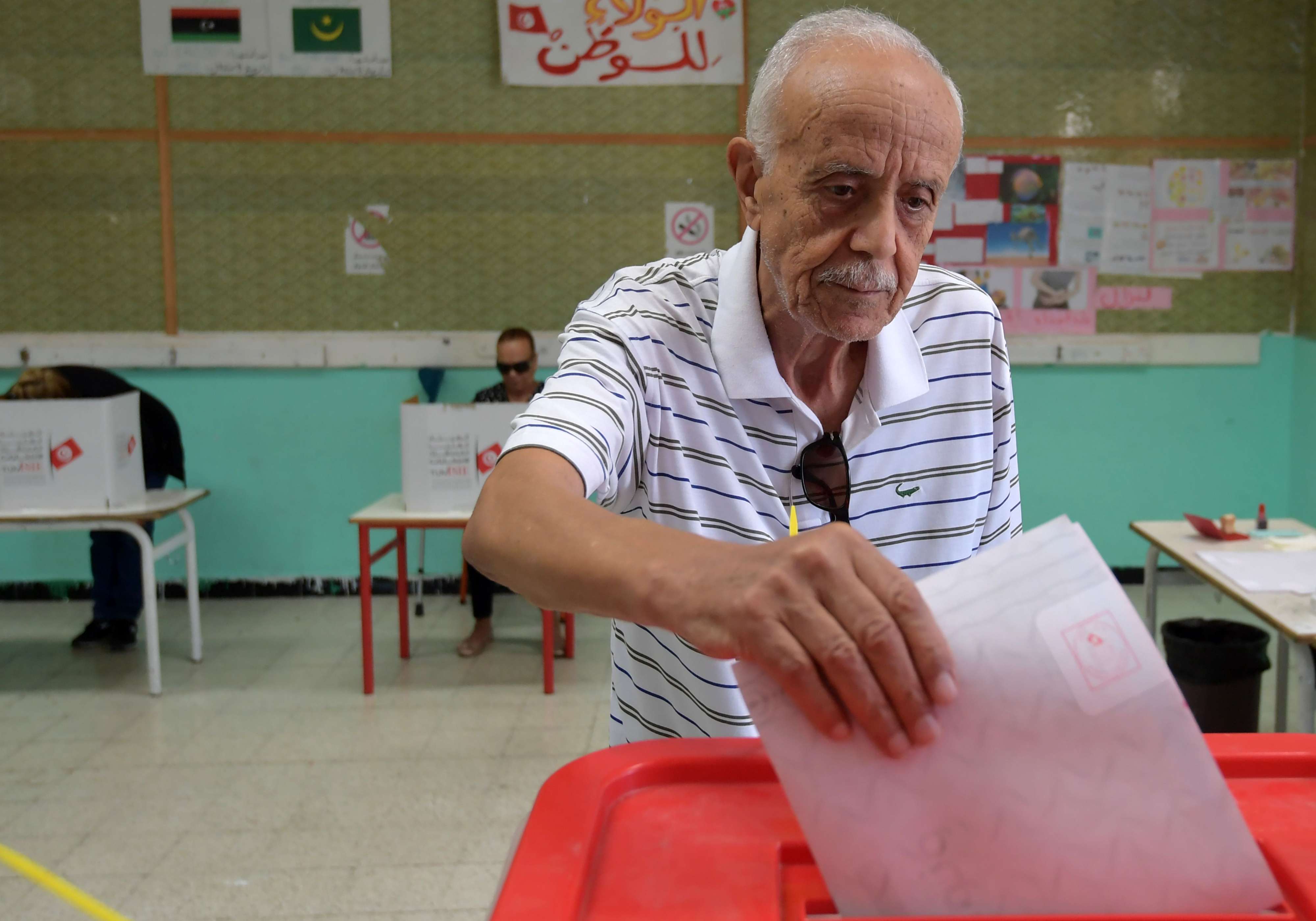 اليأس من الأحزاب التي حكمت تونس يخيم على الناخبين