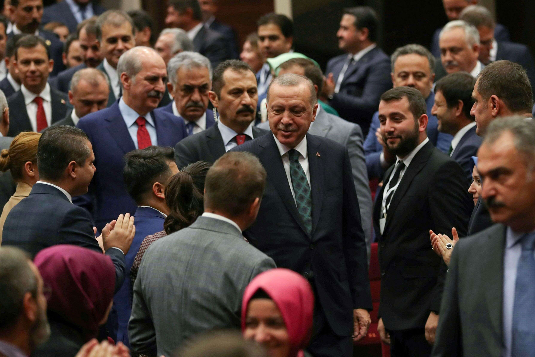 أردوغان يبحث عن نصر وهمي في سوريا للتغطية على أزماته 