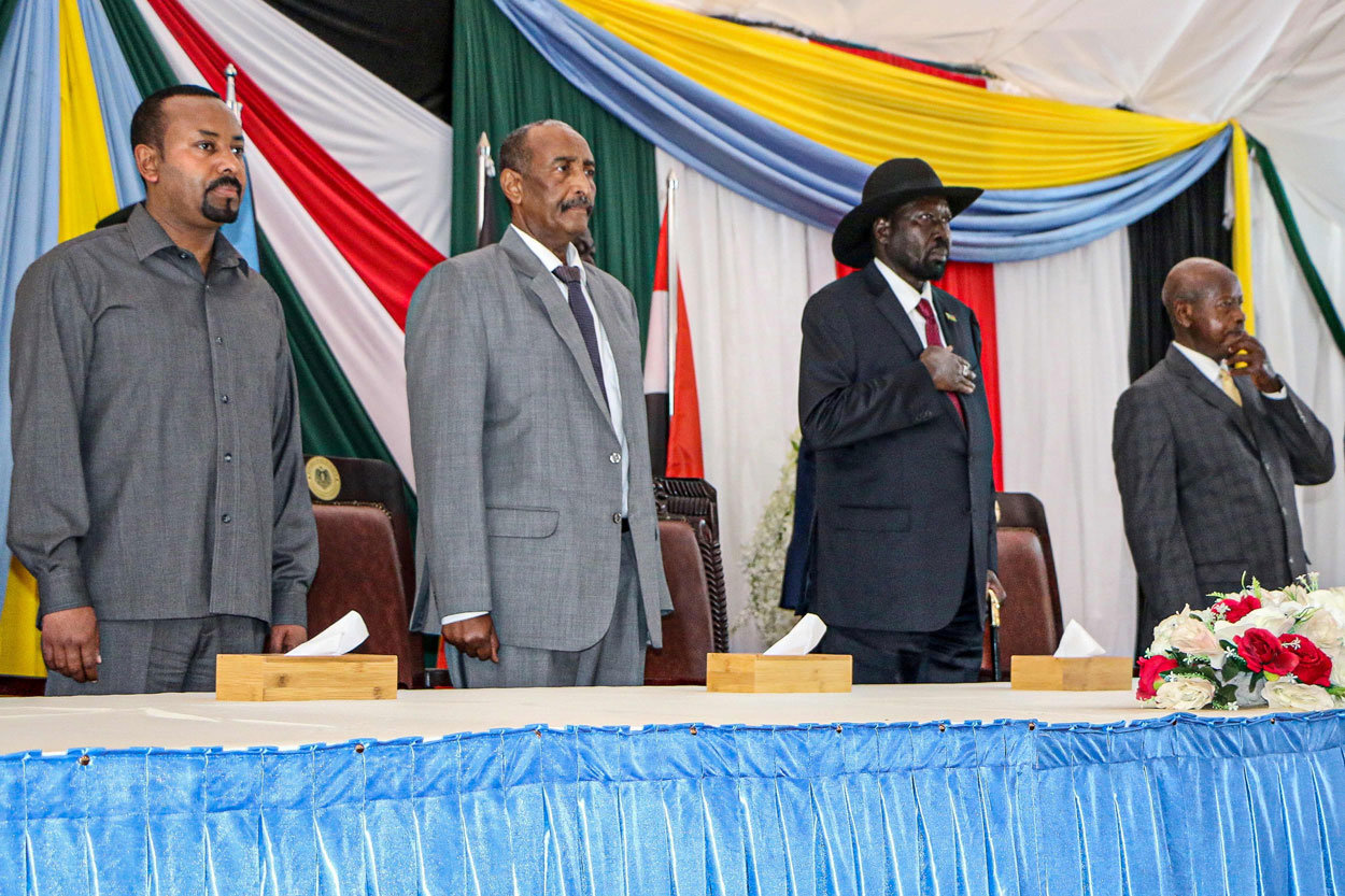 East African heads of state attend a meeting to endorse the peace talks between Sudan's government and rebel leaders in Juba