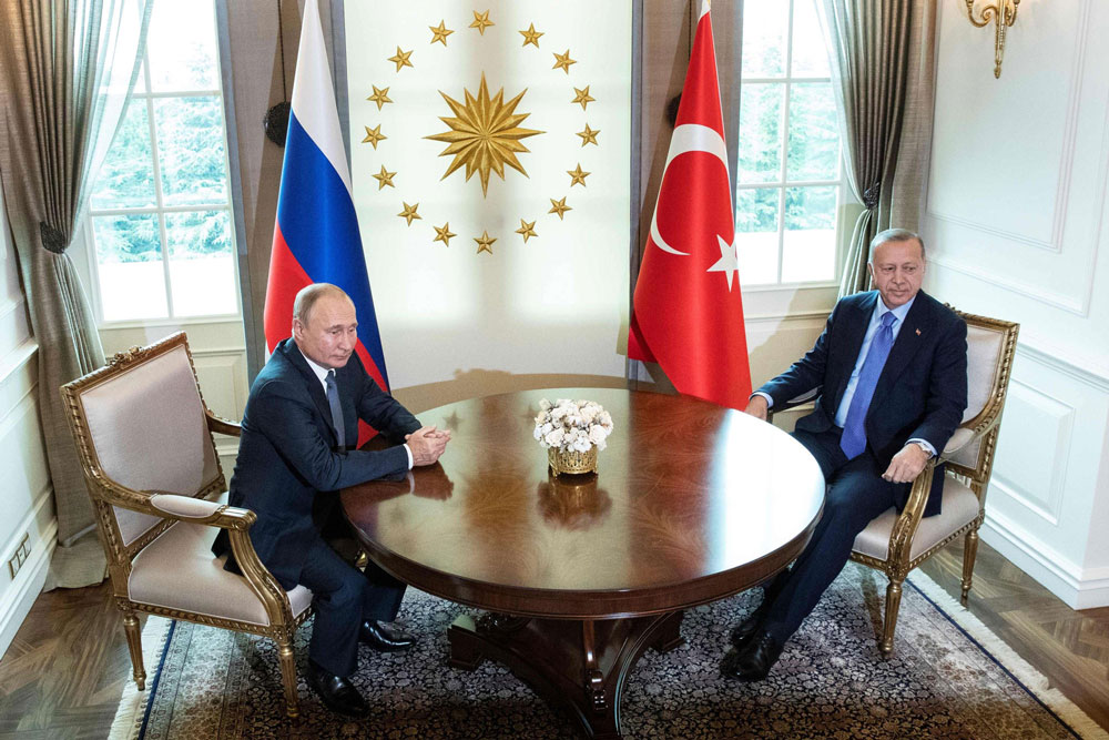 لقاء سابق بين الرئيس الروسي فلاديمير بوتين والرئيس التركي رجب طيب أردوغان