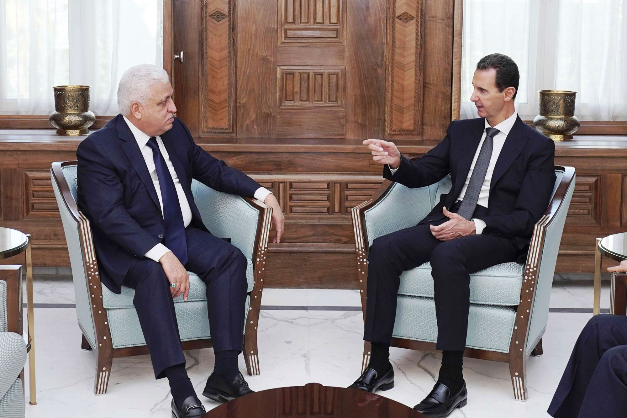 الرئيس السوري يستقبل فالح الفياض