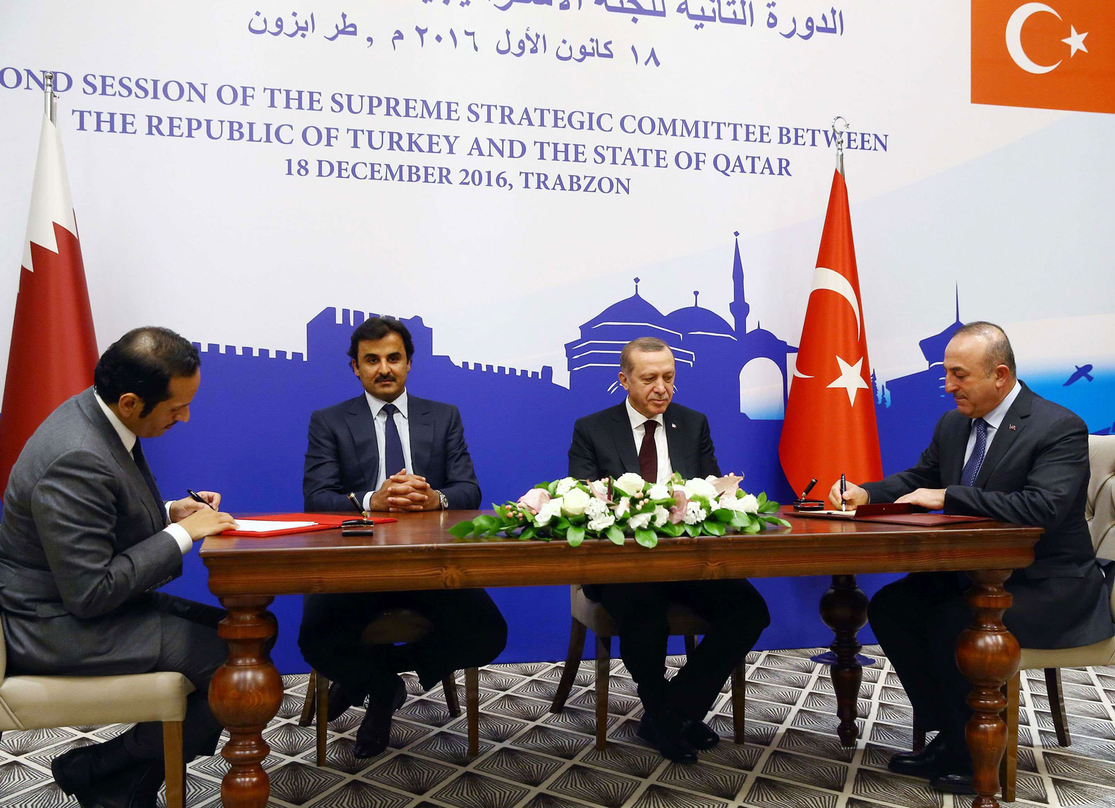 تركيا وقطر يوقعان عقدا يعزز الشراكة الاستراتيجية الشاملة بينهما