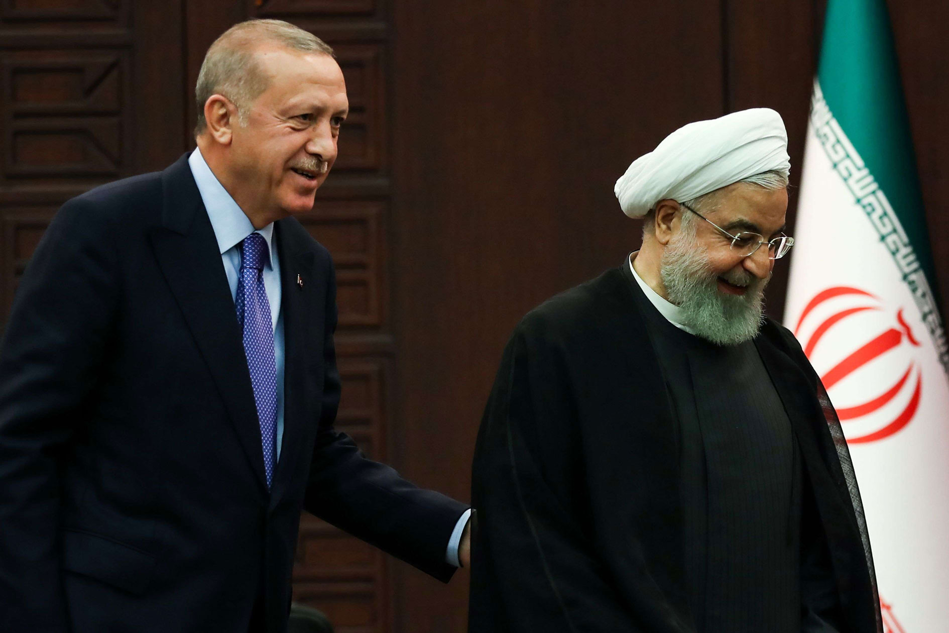 انتهاك تركيا للعقوبات الأميركية على ايران سيكون حاضرا بقوة في لقاء ترامب وأردوغان في واشنطن