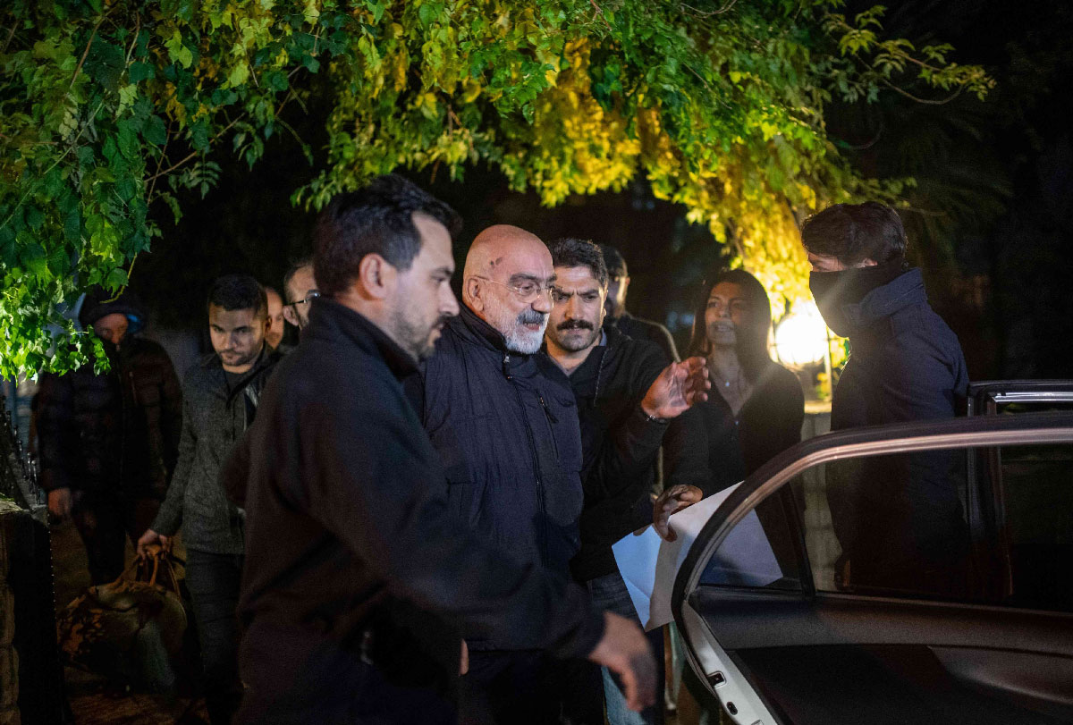 Journalist and writer Ahmet Altan (C) being detained on November 12