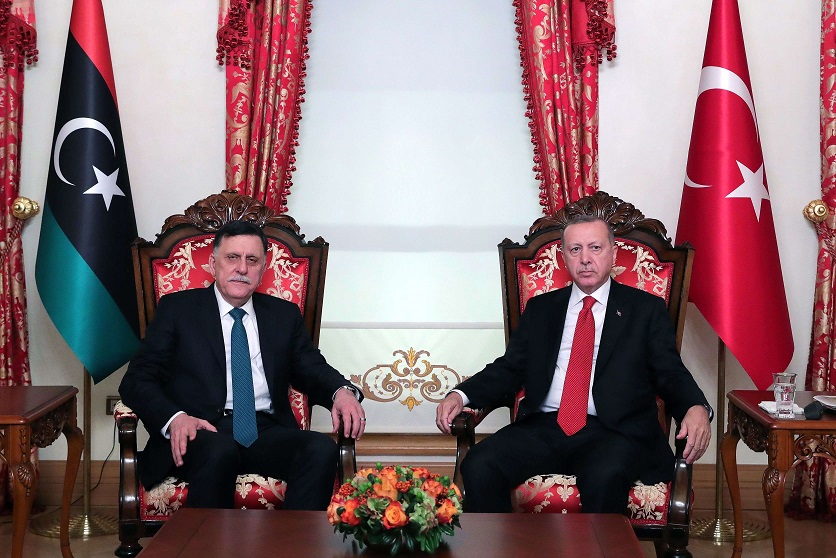 رئيس حكومة الوفاق فائز السراج والرئيس التركي رجب طيب اردوغان