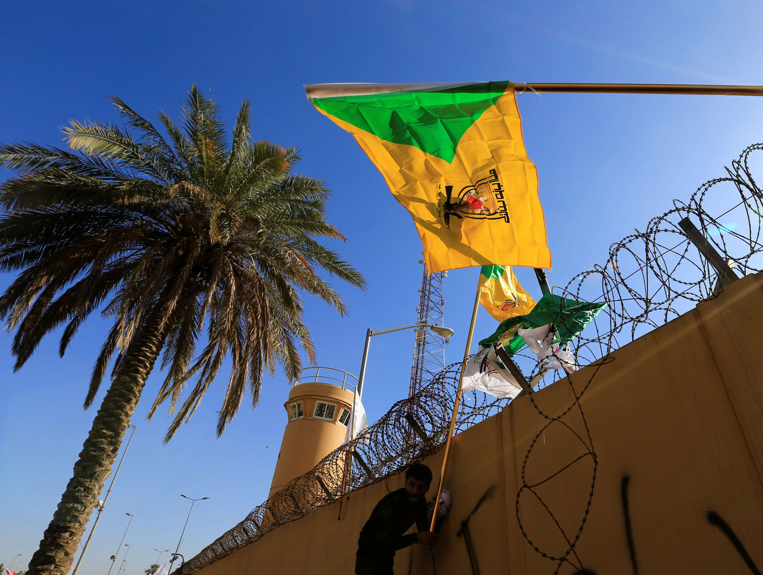 حزب الله رفض الانسحاب في البداية ثم تراجع