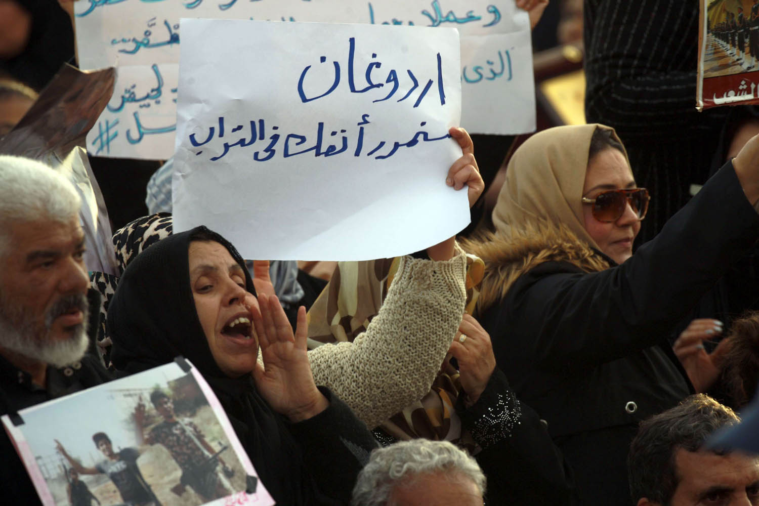 ليبيون يتظاهرون في بنغازي ضد التدخل التركي في ليبيا