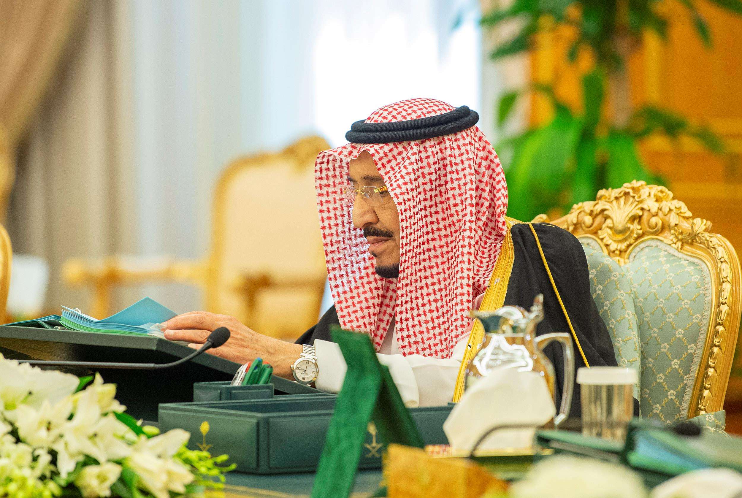 السعودية تحمل إيران مسؤولية انتشار الفيروس على أراضيها