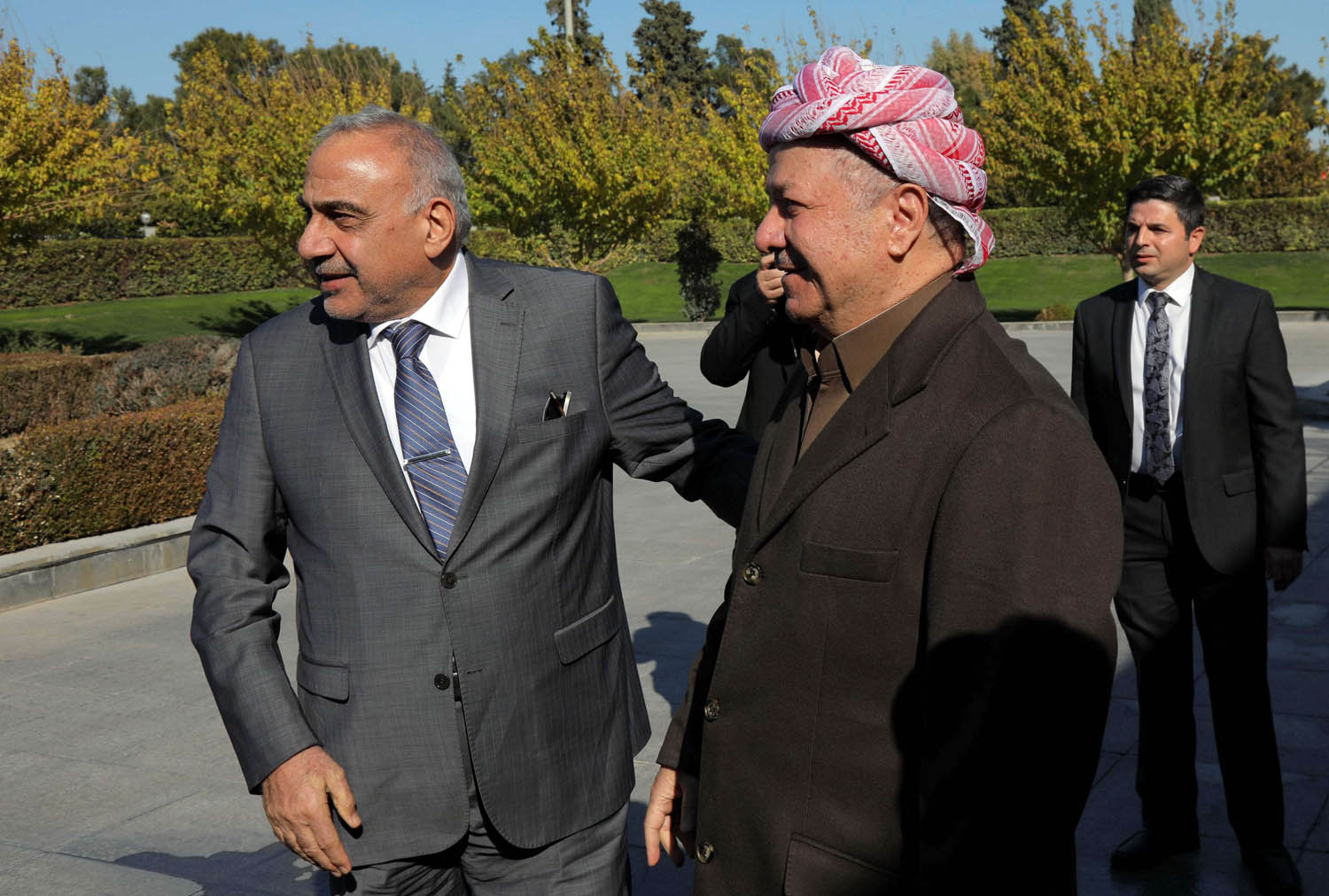 مسعود بارزاني ورئيس الوزراء العراقي المستقيل عادل عبدالمهدي