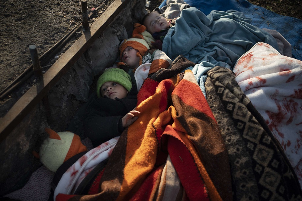 اللاجئوون السوريون والمهاجرون اكبر ضحية لألاعيب اردوغان