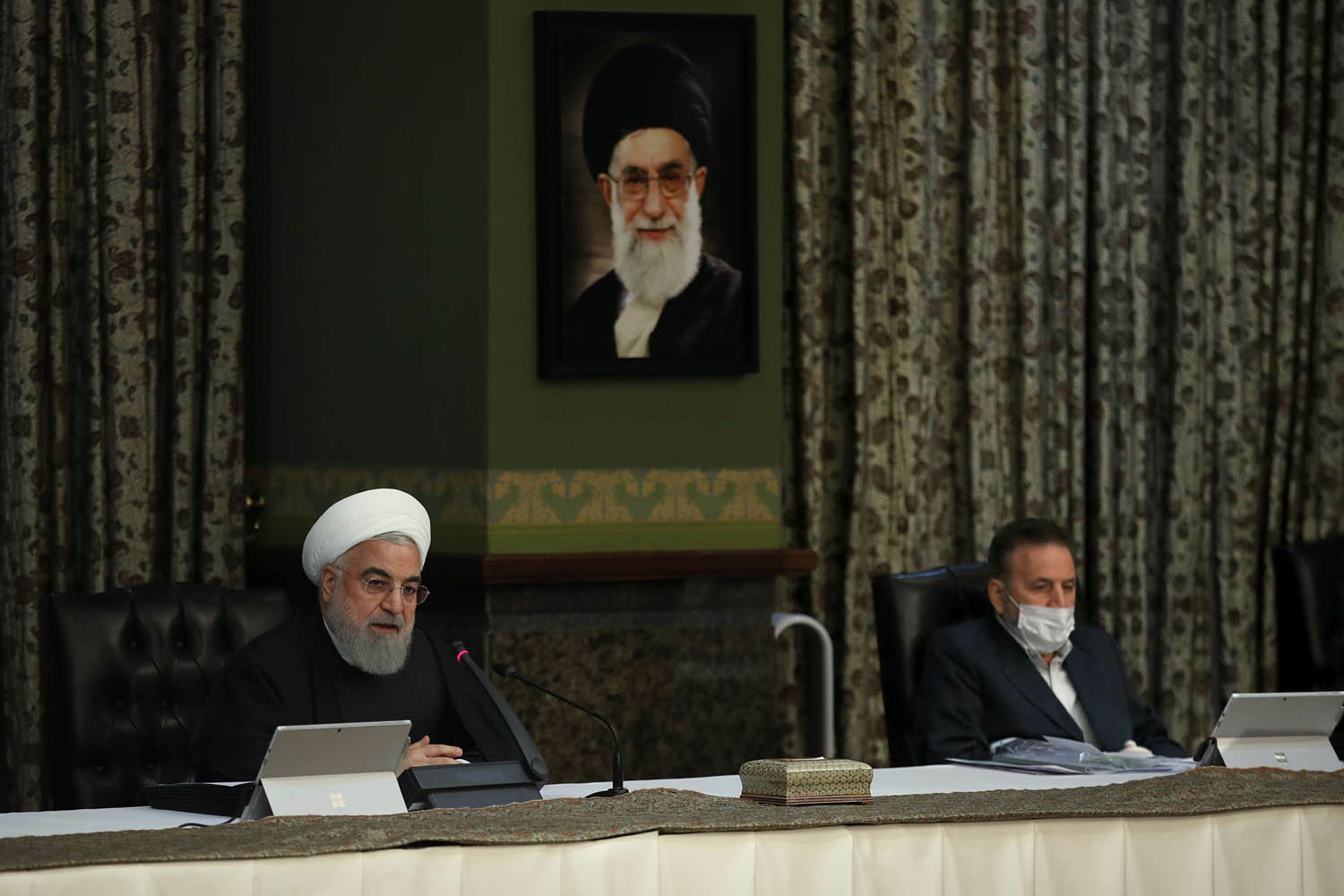 الرئيس الإيراني حسن روحاني يحذر من الشائعات عن كورونا