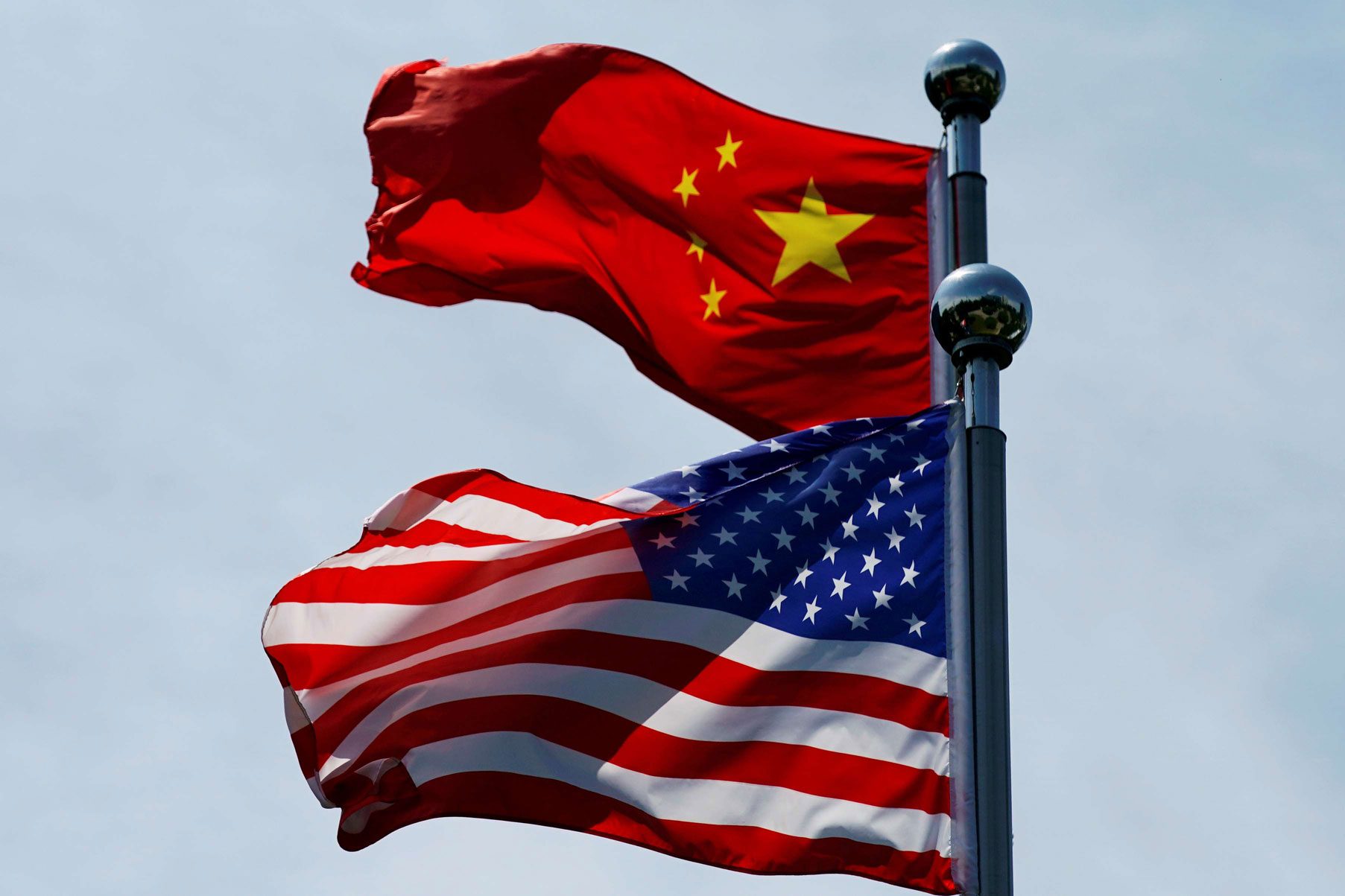 لا مؤشرات على تهدئة قريبة بين واشنطن وبكين