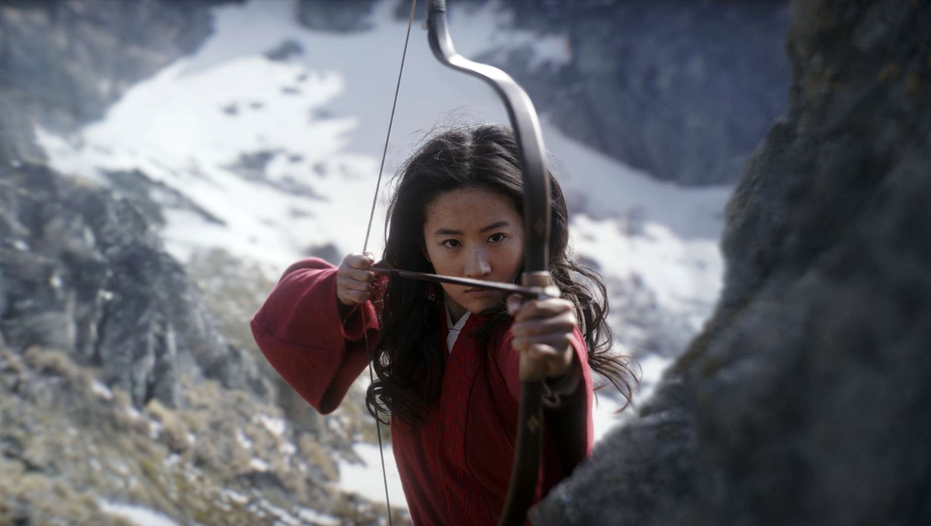الممثلة الأميركية الصينية الأصل ليو يي فاي بطلة فيلم مولان