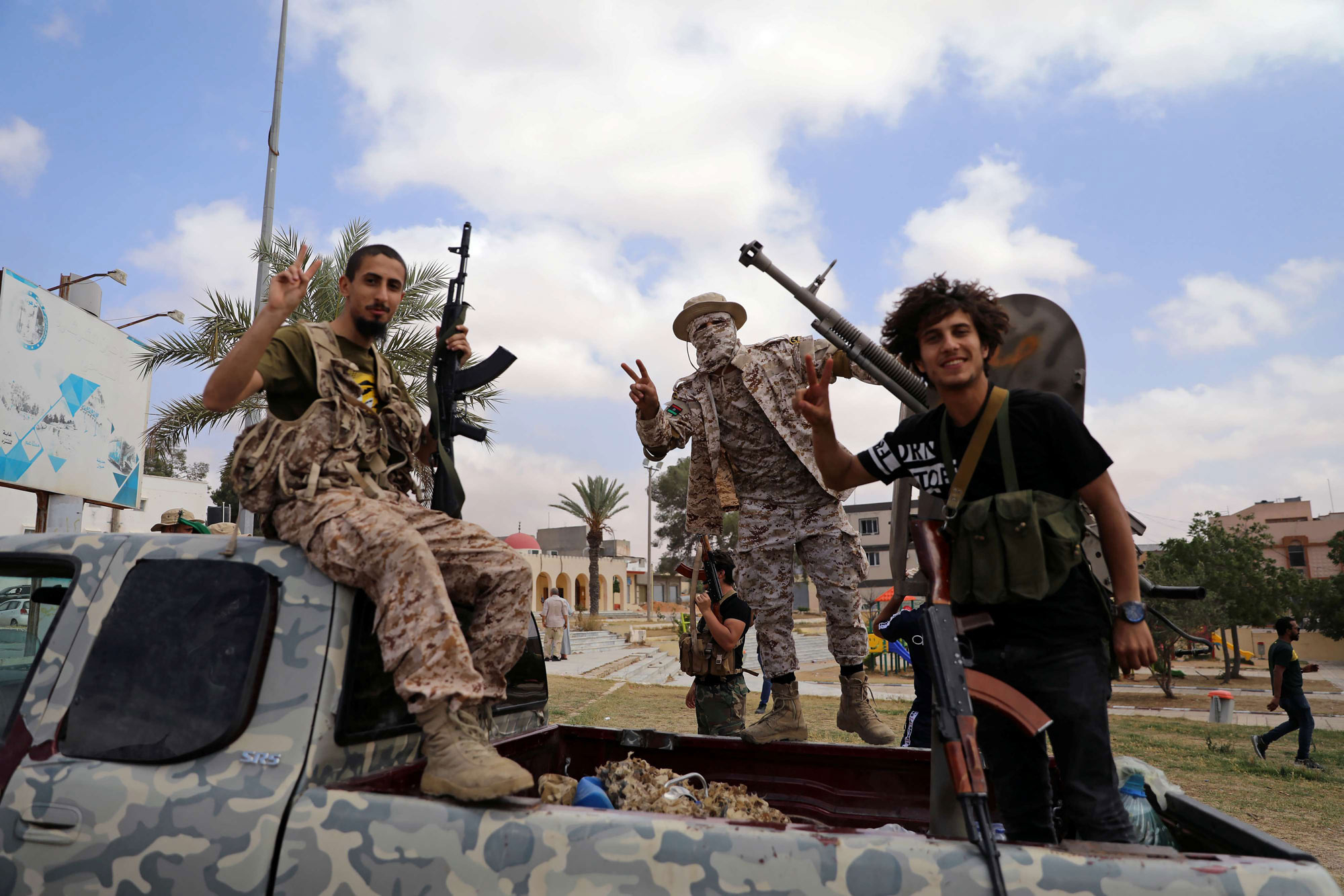 ميليشيات السراج تواصل هجماتها رغم مناشدات العالم لوقف القتال في ليبيا