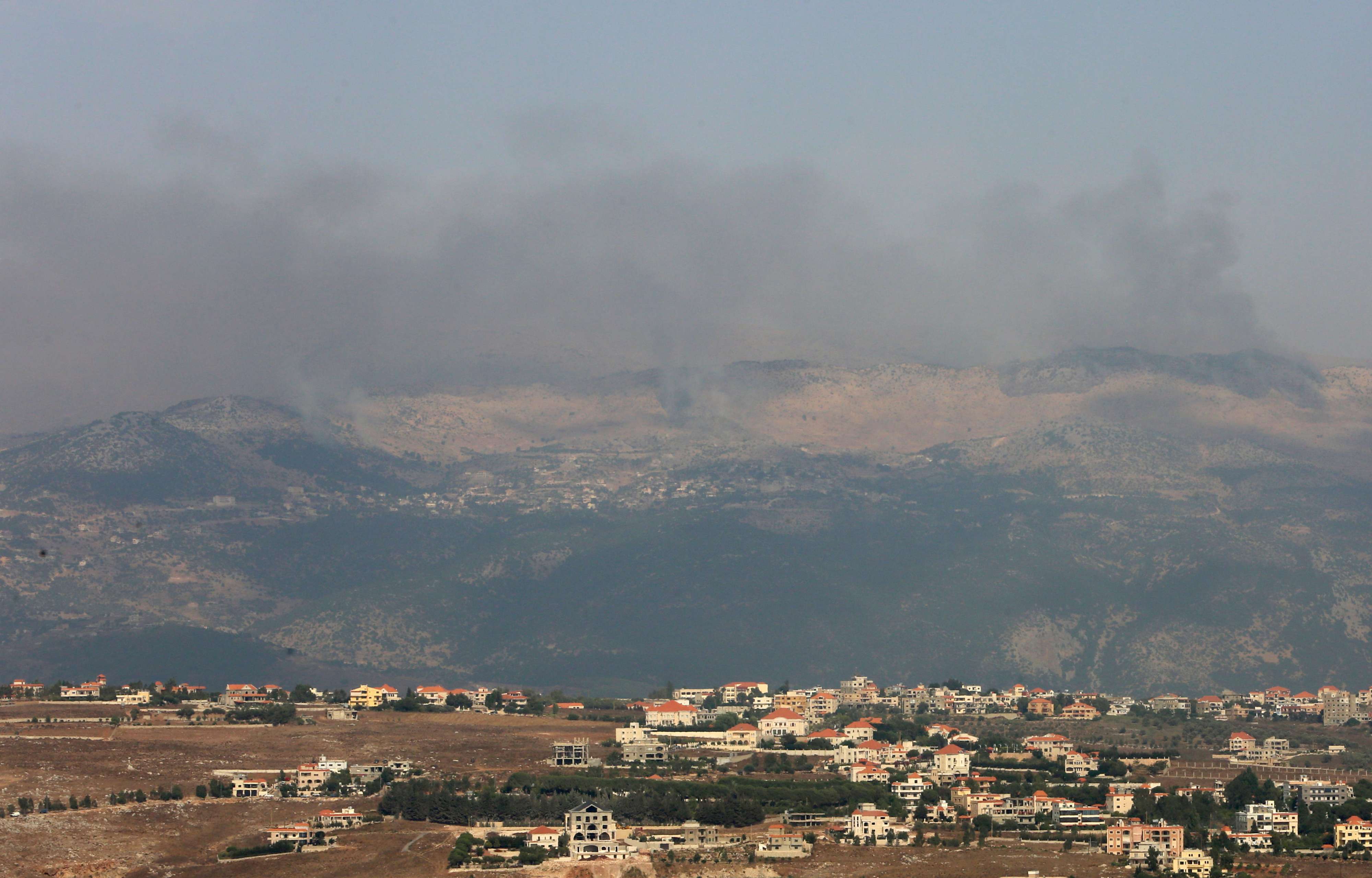 انفجارات مدوية على جانبي الحدود الإسرائيلية اللبنانية