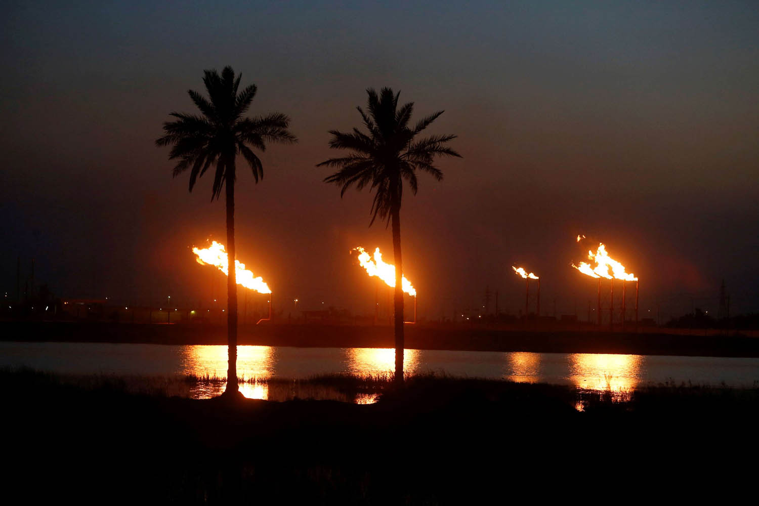 منشآت نفطية عراقية جنوب البلاد