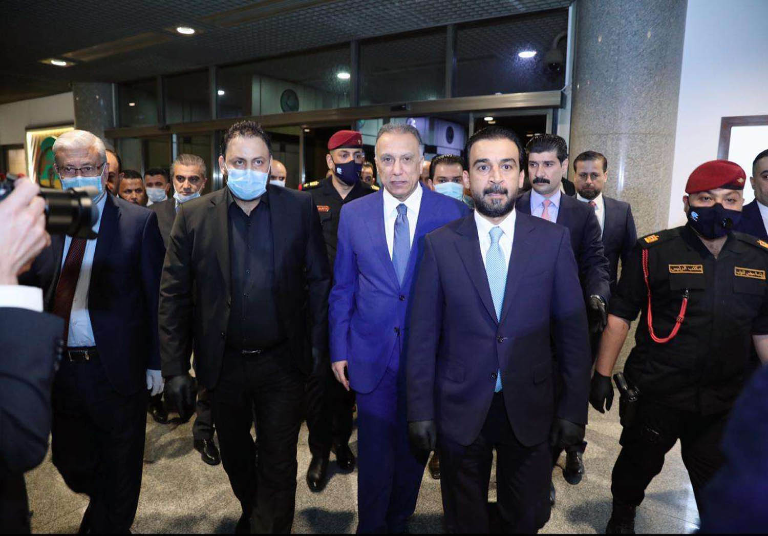 رئيس البرلمان العراقي محمد الحلبوسي ورئيس الوزراء مصطفى الكاظمي