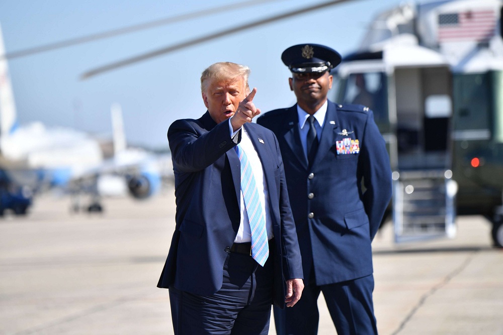 ترامب يلوّح منذ عدة أسابيع بشبح تزوير كبير