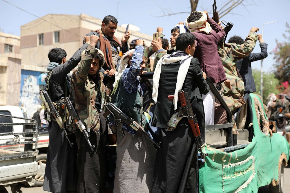 تصعيد الحوثيين يهدد بتفشي أوسع لفيروس كورونا في اليمن