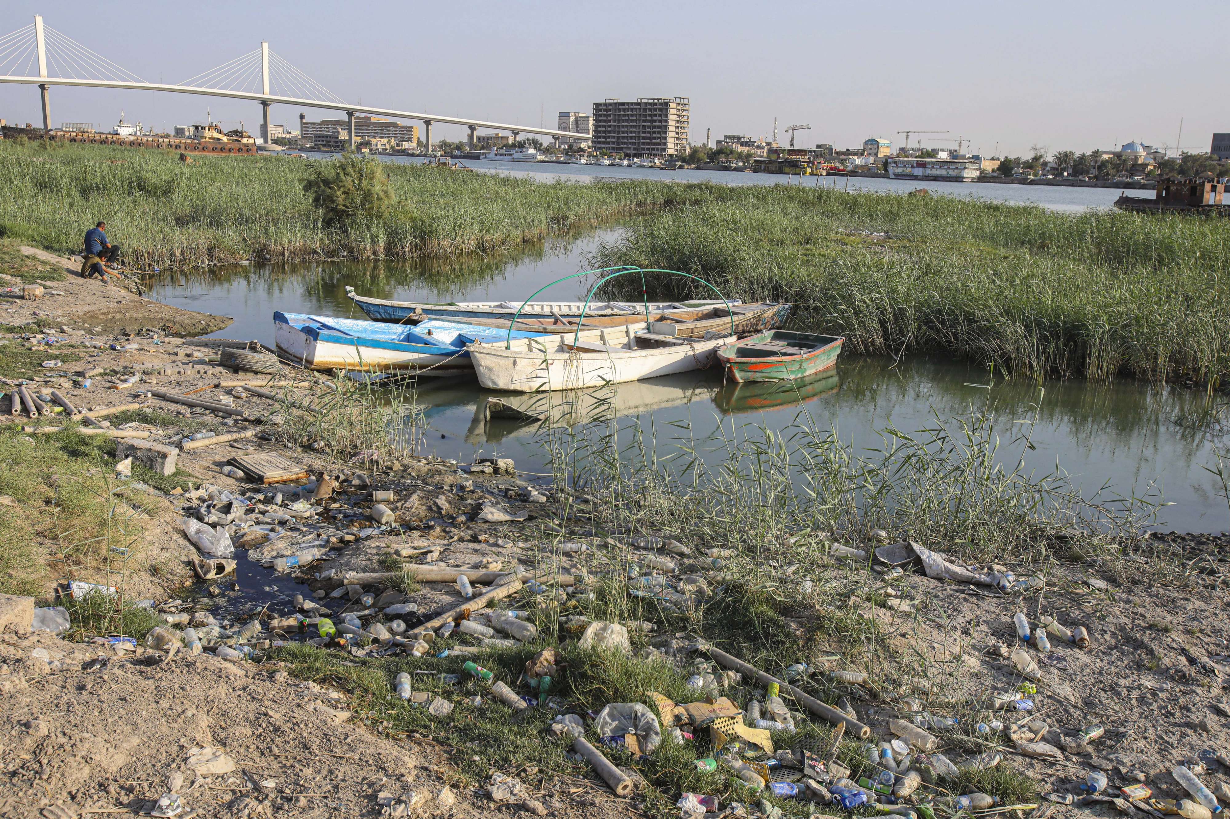 الجفاف يهدد أنهار العراق الحيوية بسبب السدود التركية الإيرانية الجديدة