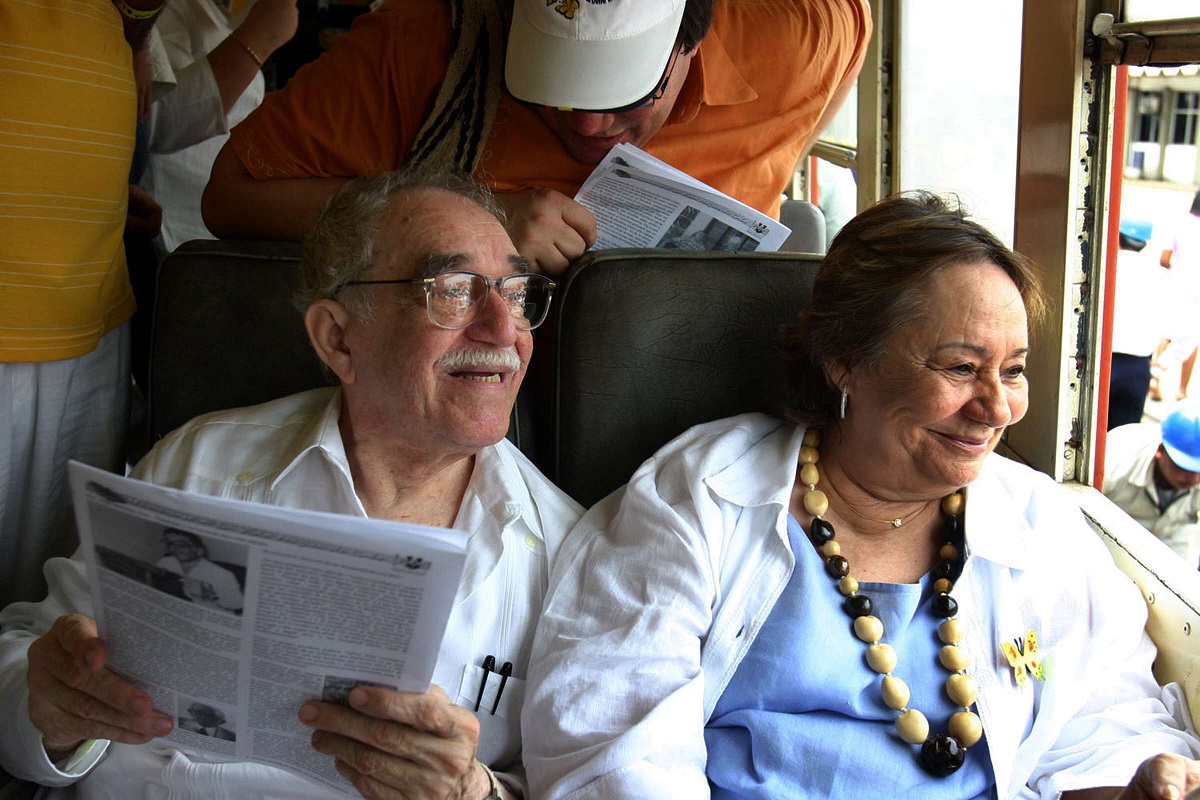 الروائي الكولومبي غابرييل غارسيا ماركيز وزوجته مرسيدس بارشا 