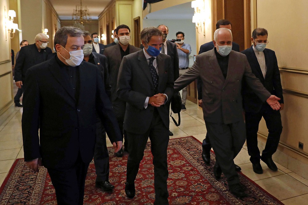 زيارة غروسي إلى طهران