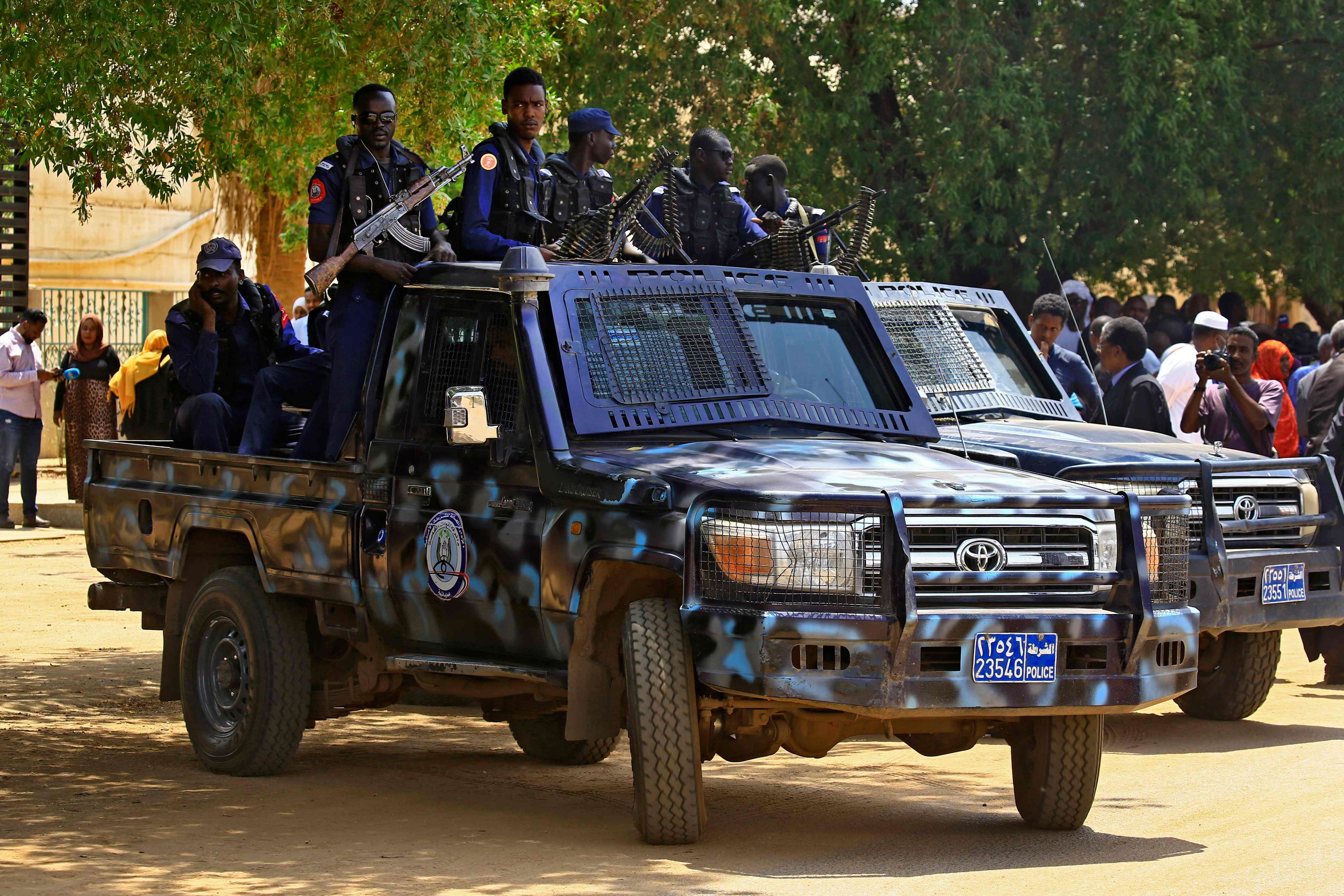 التعاون في مكافحة الإرهاب ملجأ السودان لدفع الاستثمارات