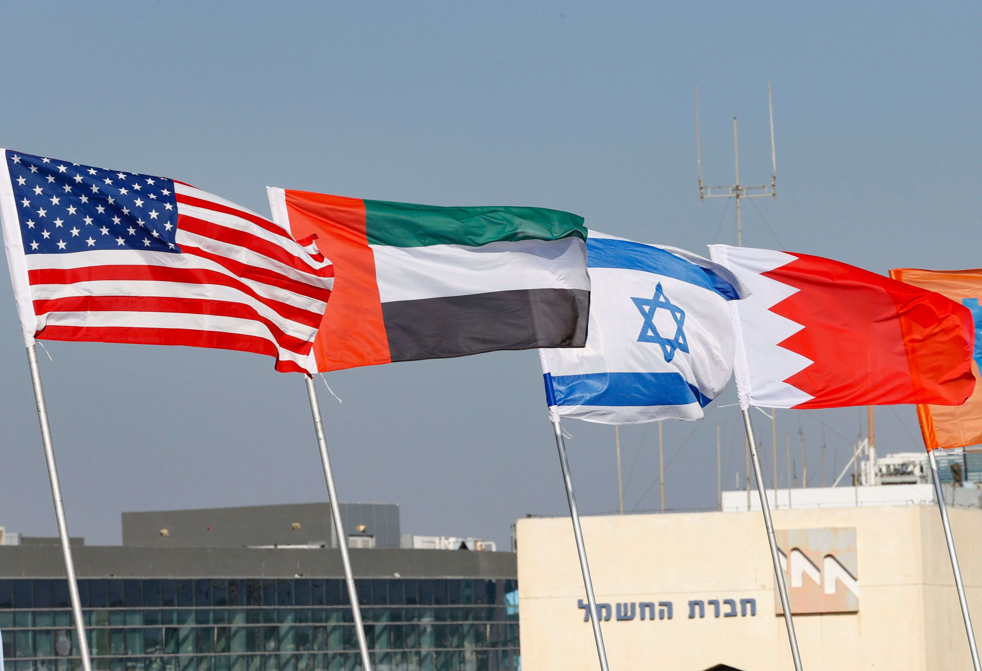 الاتفاق مع إسرائيل يفتح أفاقا جديدة للسلام