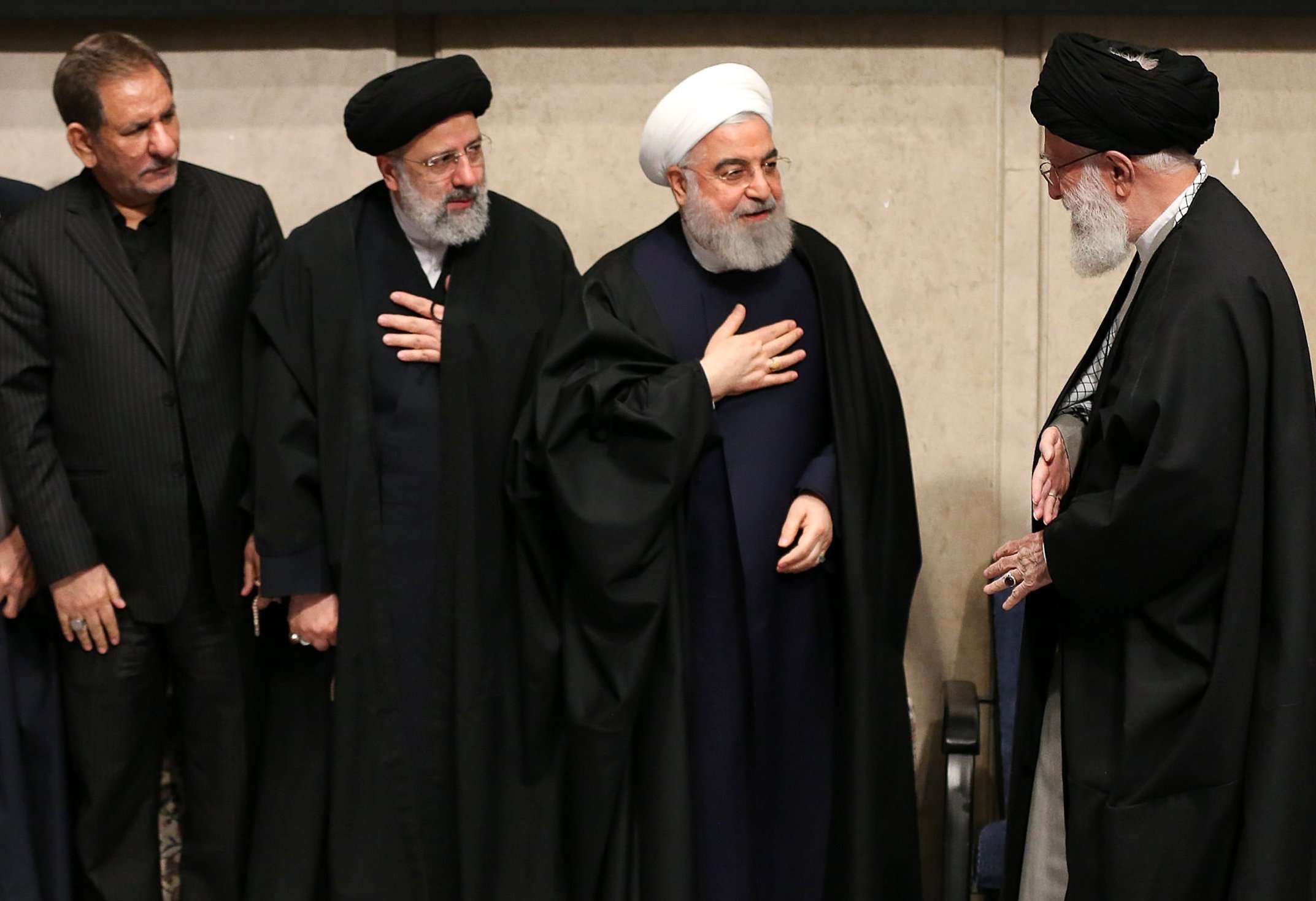 واشنطن تضيق الخناق على النظام الإيراني