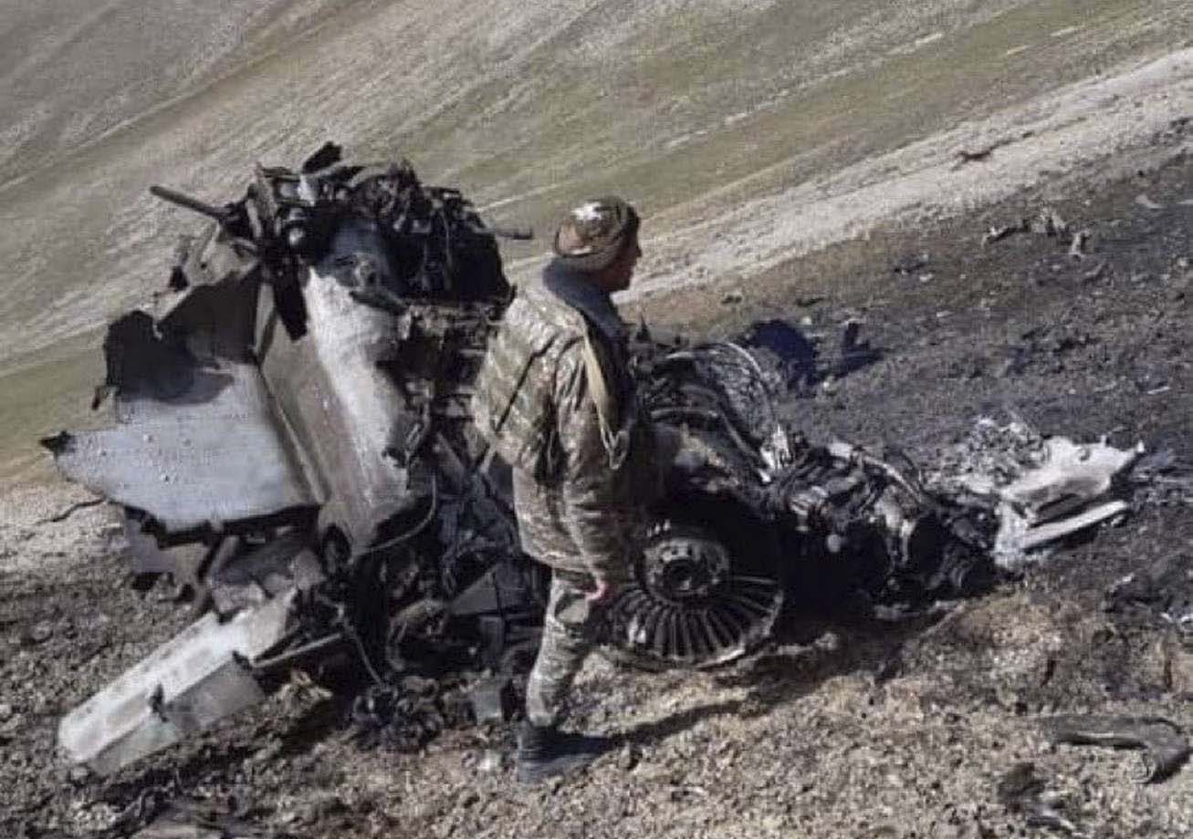 The wreckage of Armenia's SU-25 warplane 