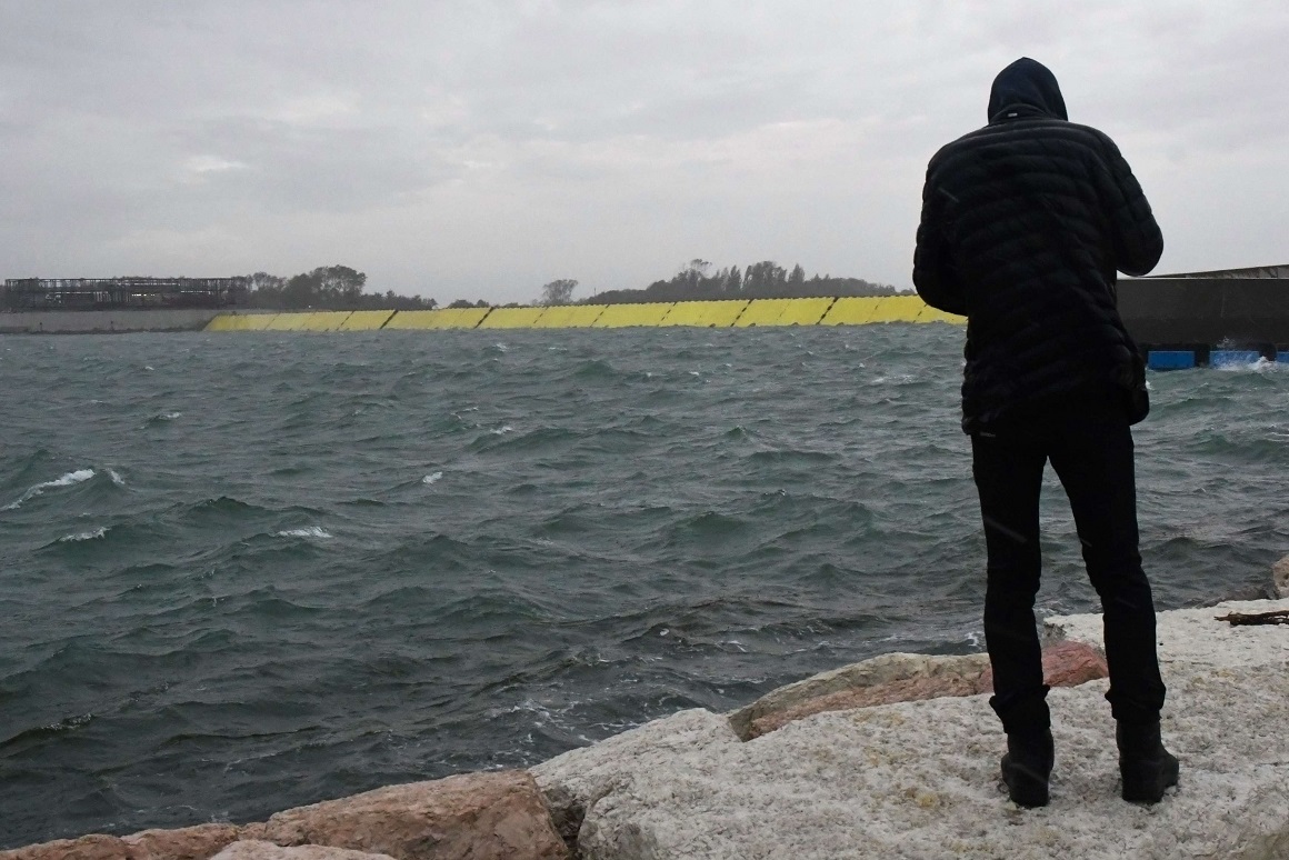 حواجز فيضان 