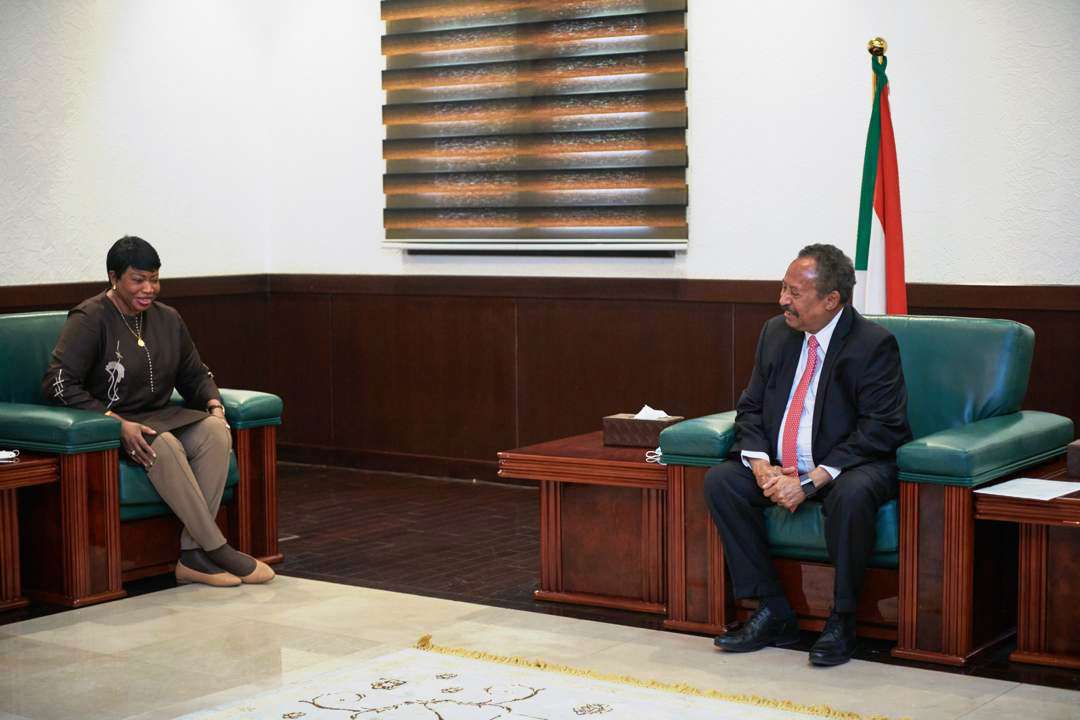 حمدوك رئيس الحكومة السودانية يناقش مع المدعية العامة للجنائية الدولية قضايا تتصل بدارفور