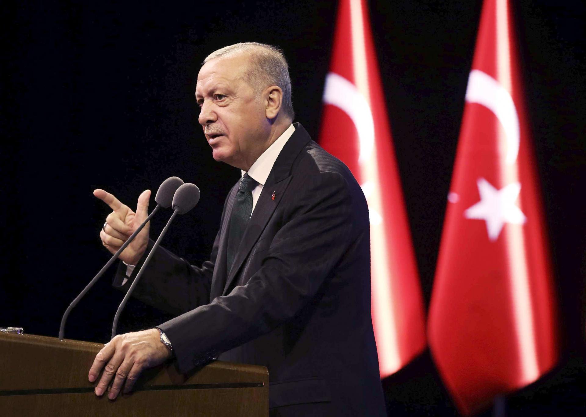 تركيا تعود لخطابها المتشدد بعد فترة من محاولة اردوغان التهدئة مع اوروبا