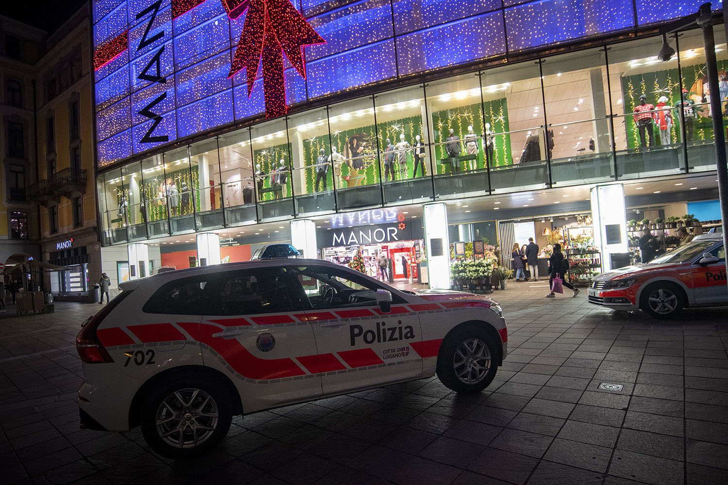 المهاجمة العشرينية معروفة لدى شرطة سويسرا منذ 2017