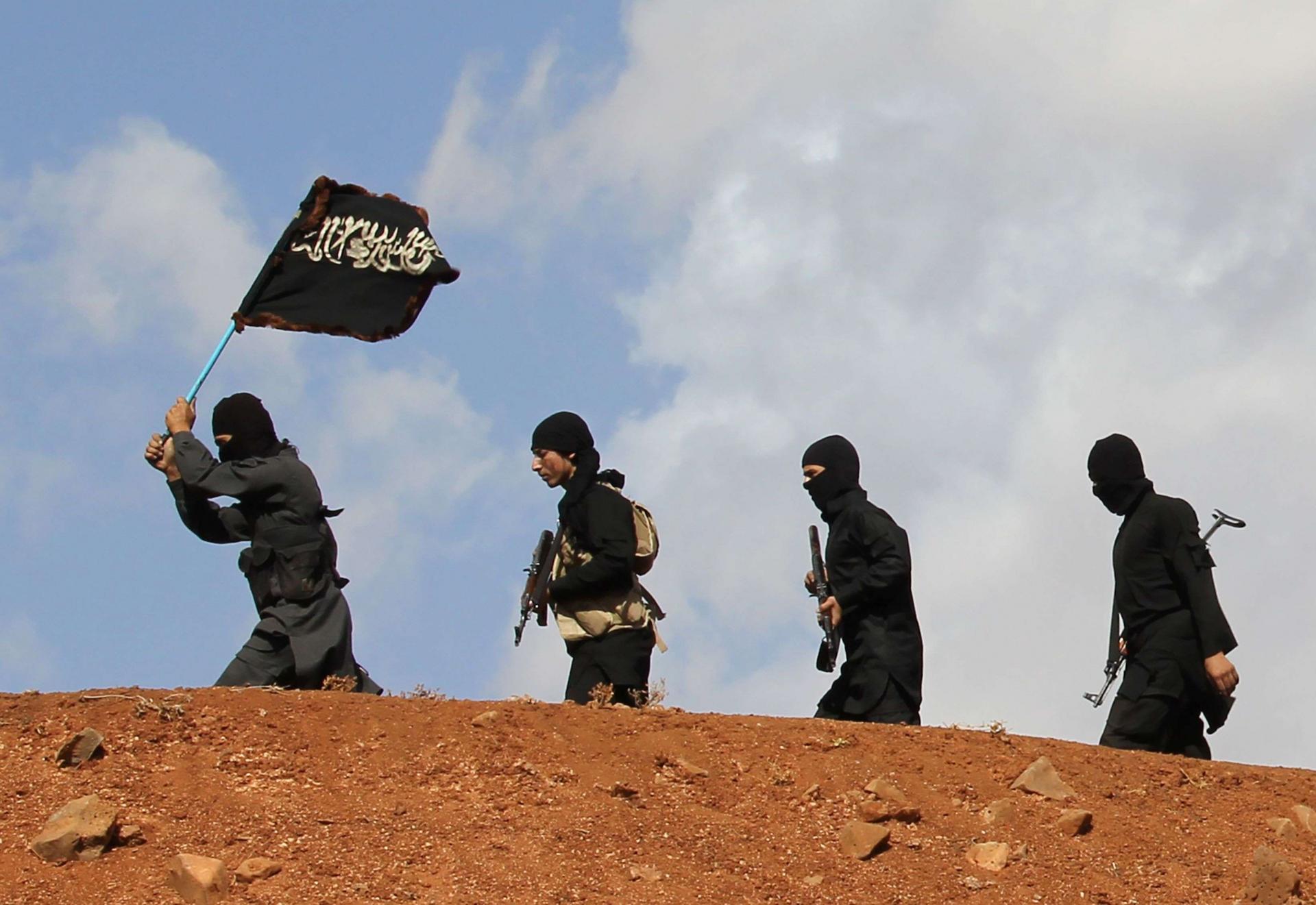 هجمات إرهابية متوالية في سوريا تثير مخاوف من عودة داعش