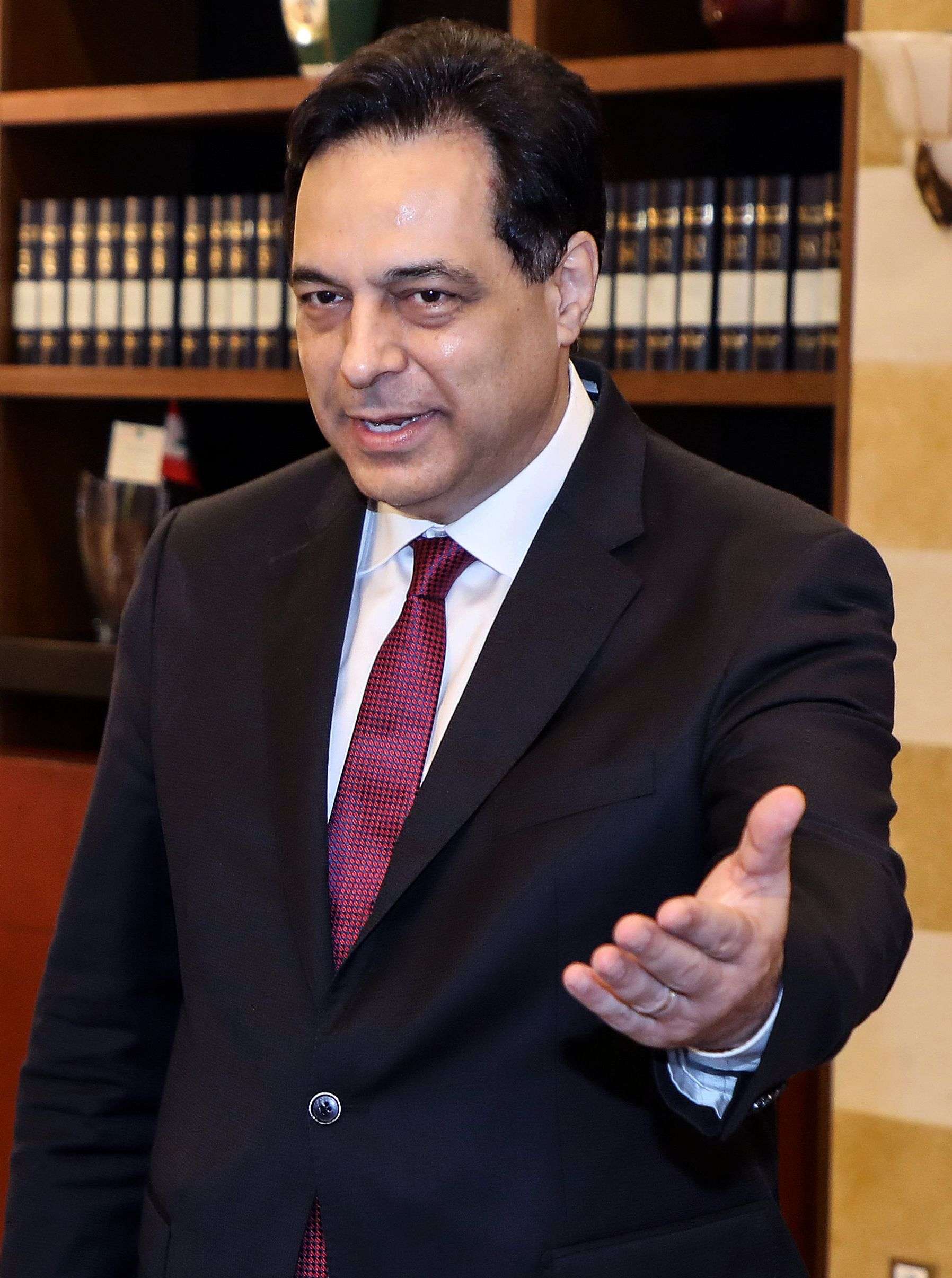 حسان دياب: أشعر بجرح عميق لاتهامي بالفساد