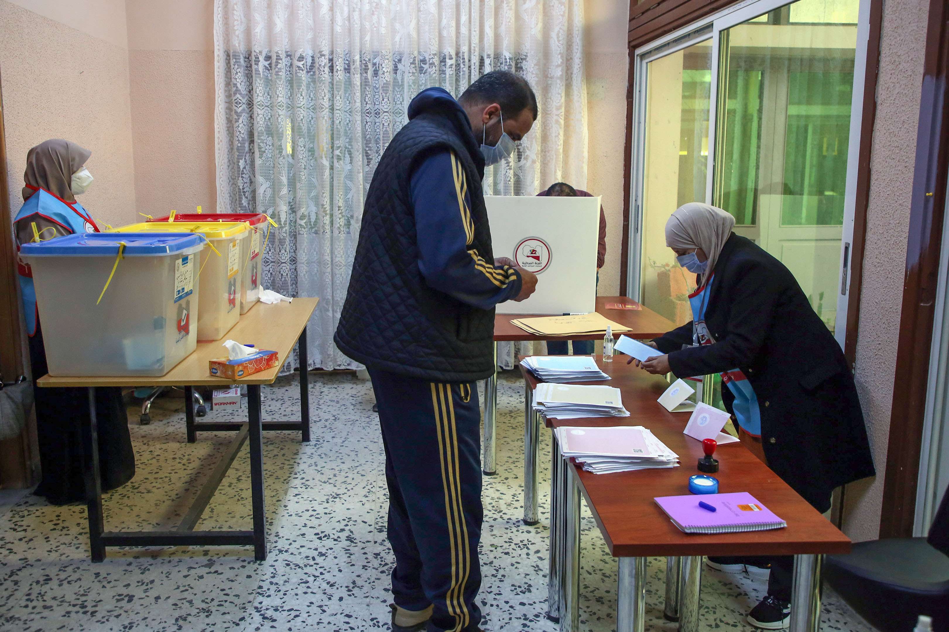الانتخابات البلدية اختبار نسبي لقدرة ليبيا على تنظيم انتخابات عامة تتطلب استعدادا أكبر