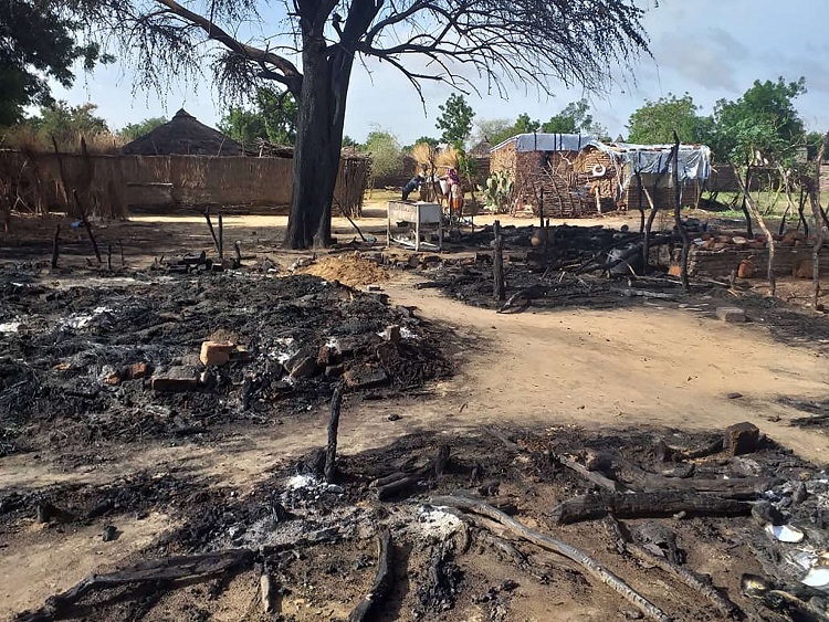 نيران النعرات القبلية تحرق مناطق سكنية في اقليم دارفور المضطرب