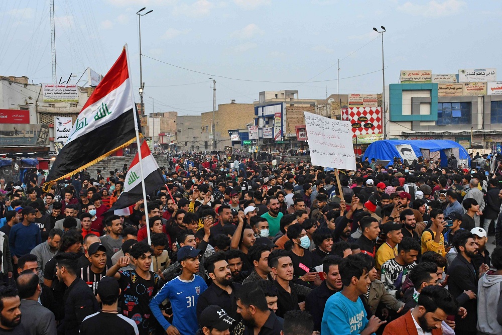 احتجاجات لا تهدأ في العراق قبل وبعد تولي الكاظمي رئاسة الوزراء