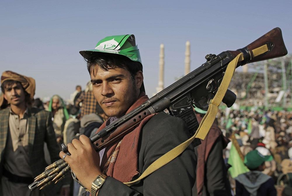 الحوثيون توعدوا بردود انتقامية بعد دخول قرار تصنيفهم حيز التنفيذ