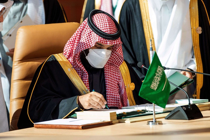 ولي العهد السعودي يوقع على اتفاق العلا 