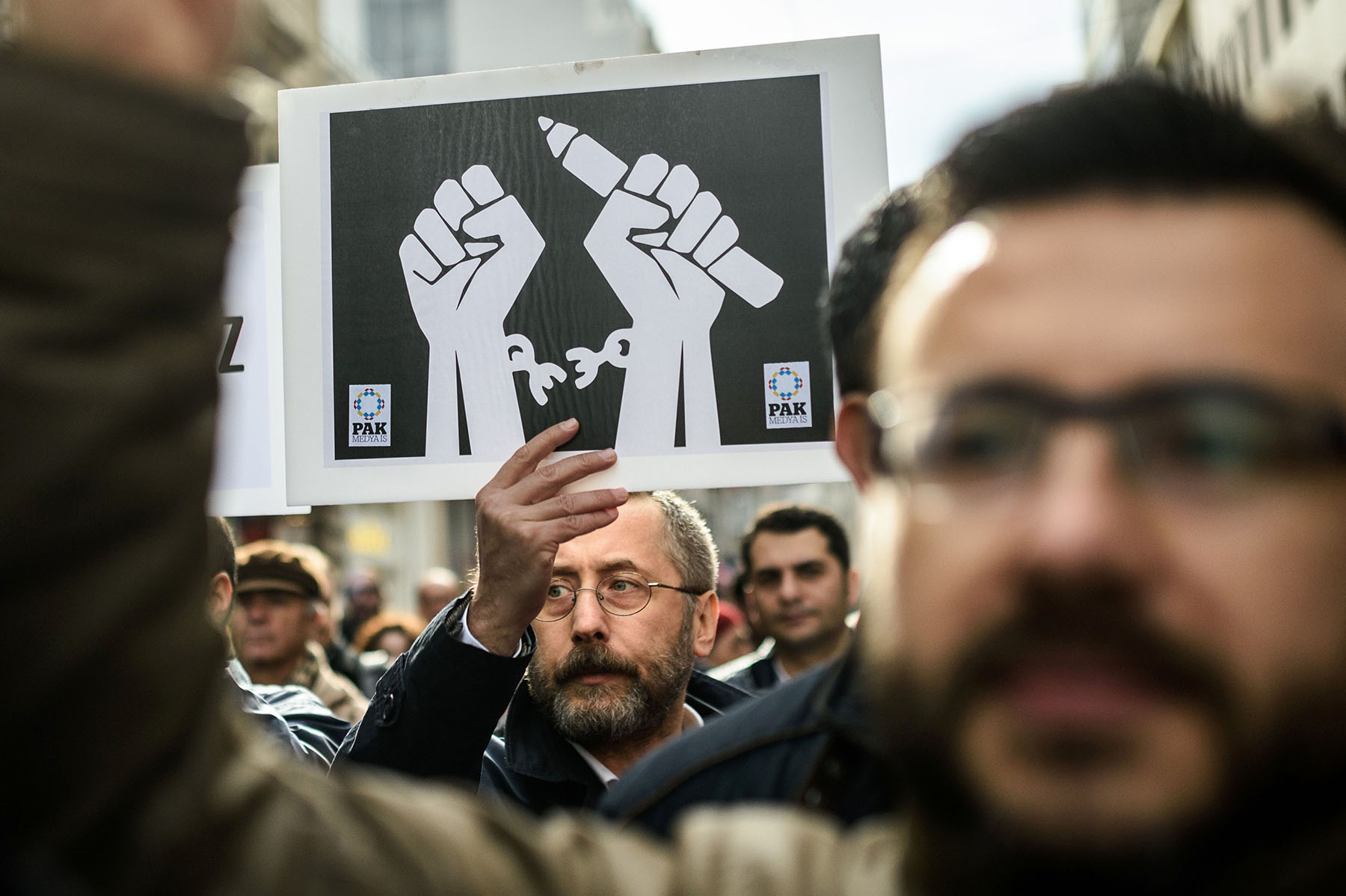 تدهور مستمر لقطاع الاعلام في تركيا منذ الانقلاب الفاشل