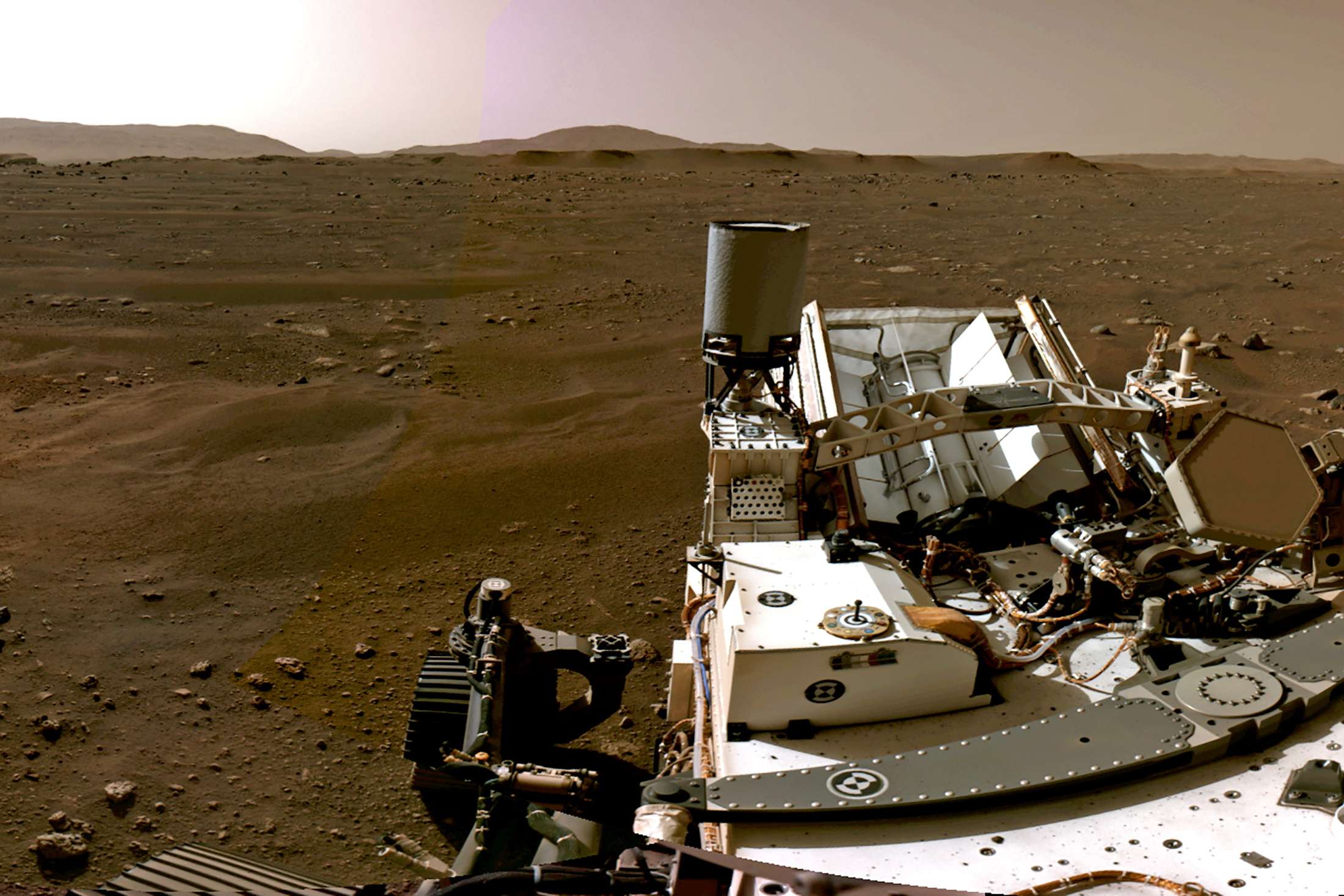 مركبة الفضاء برسيفيرانس تهبط على المريخ